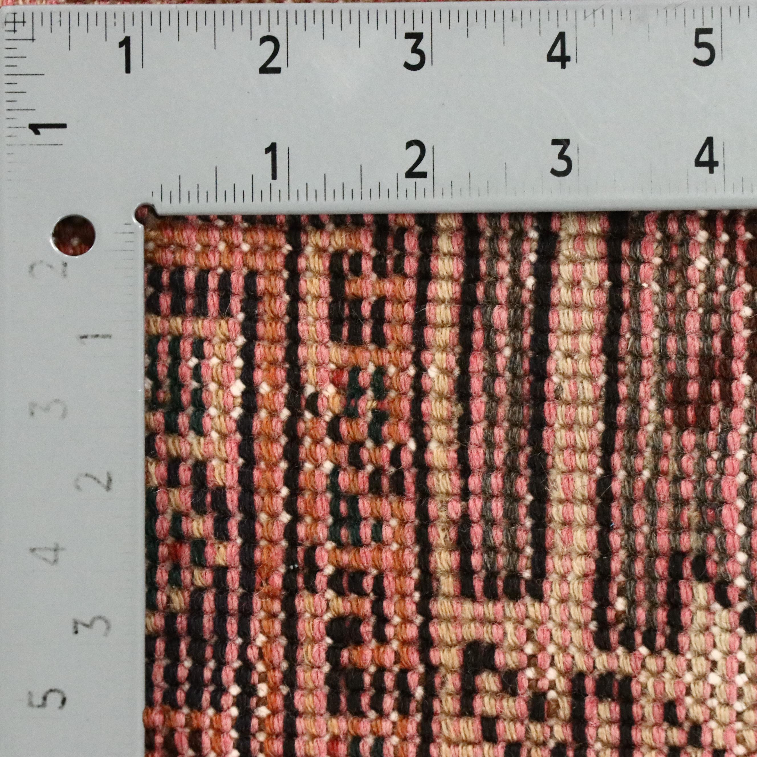 4'10 x 8'10 Hand-Knotted Persian Qashqai Area Rug