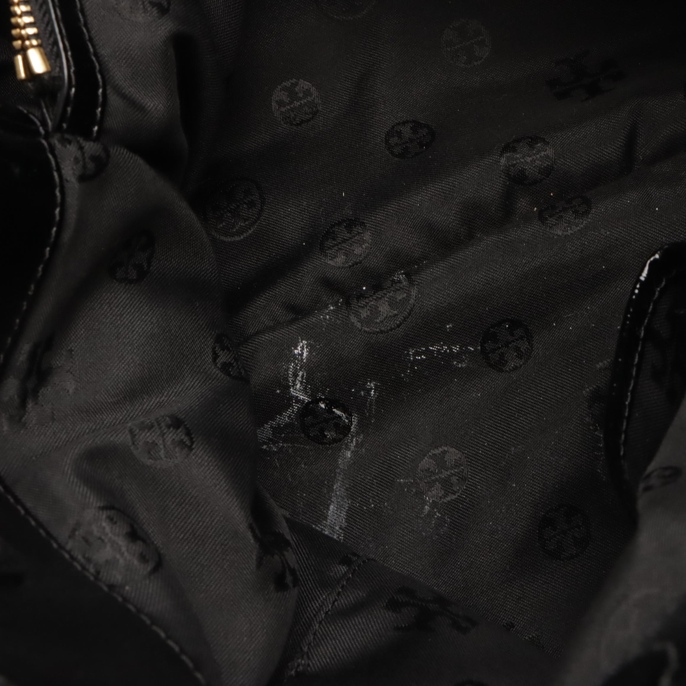 Tory Burch Chain Strap Shoulder Tote in Black Shiny Grained Patent Leather