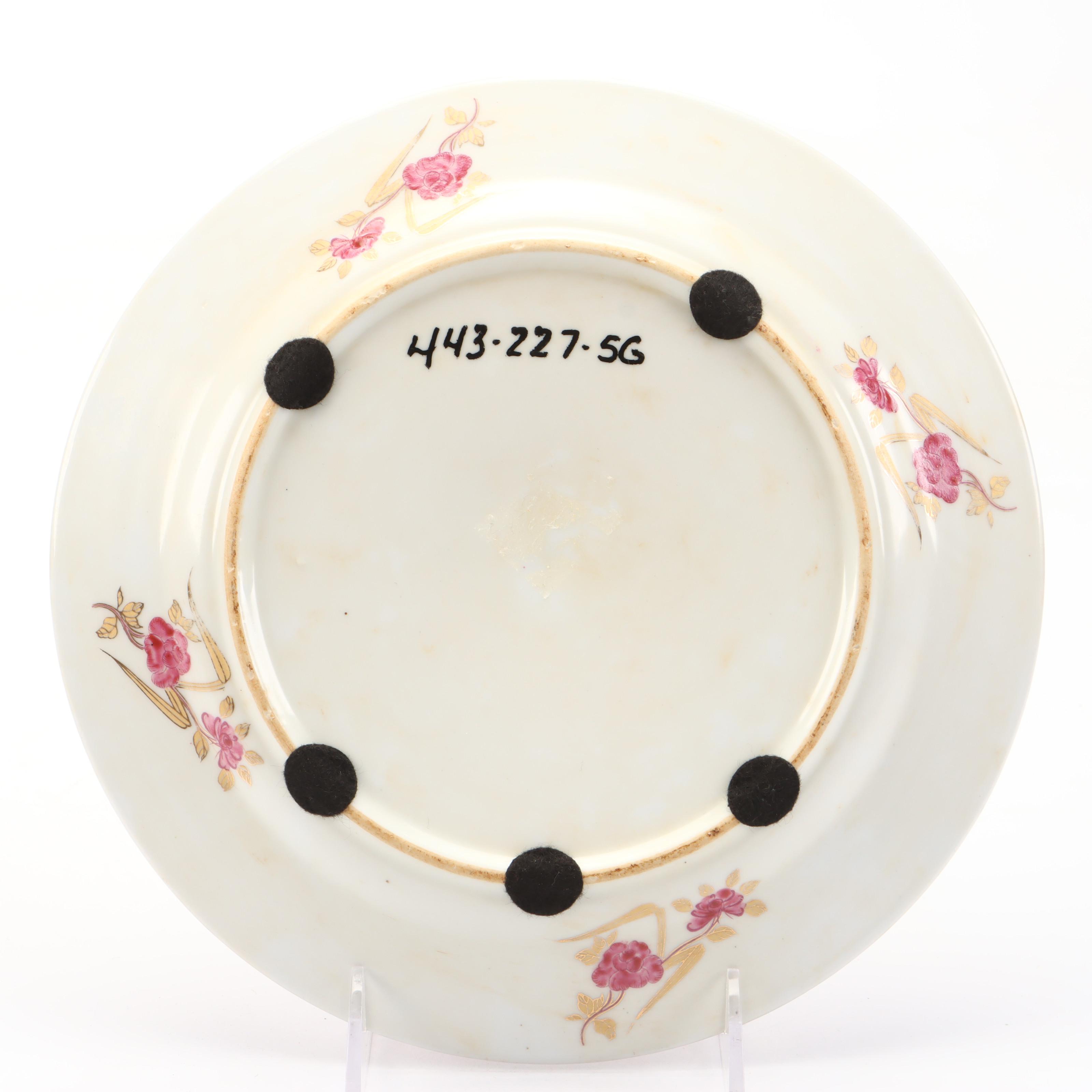 Chinese Export American Armorial Porcelain Decorative Plate