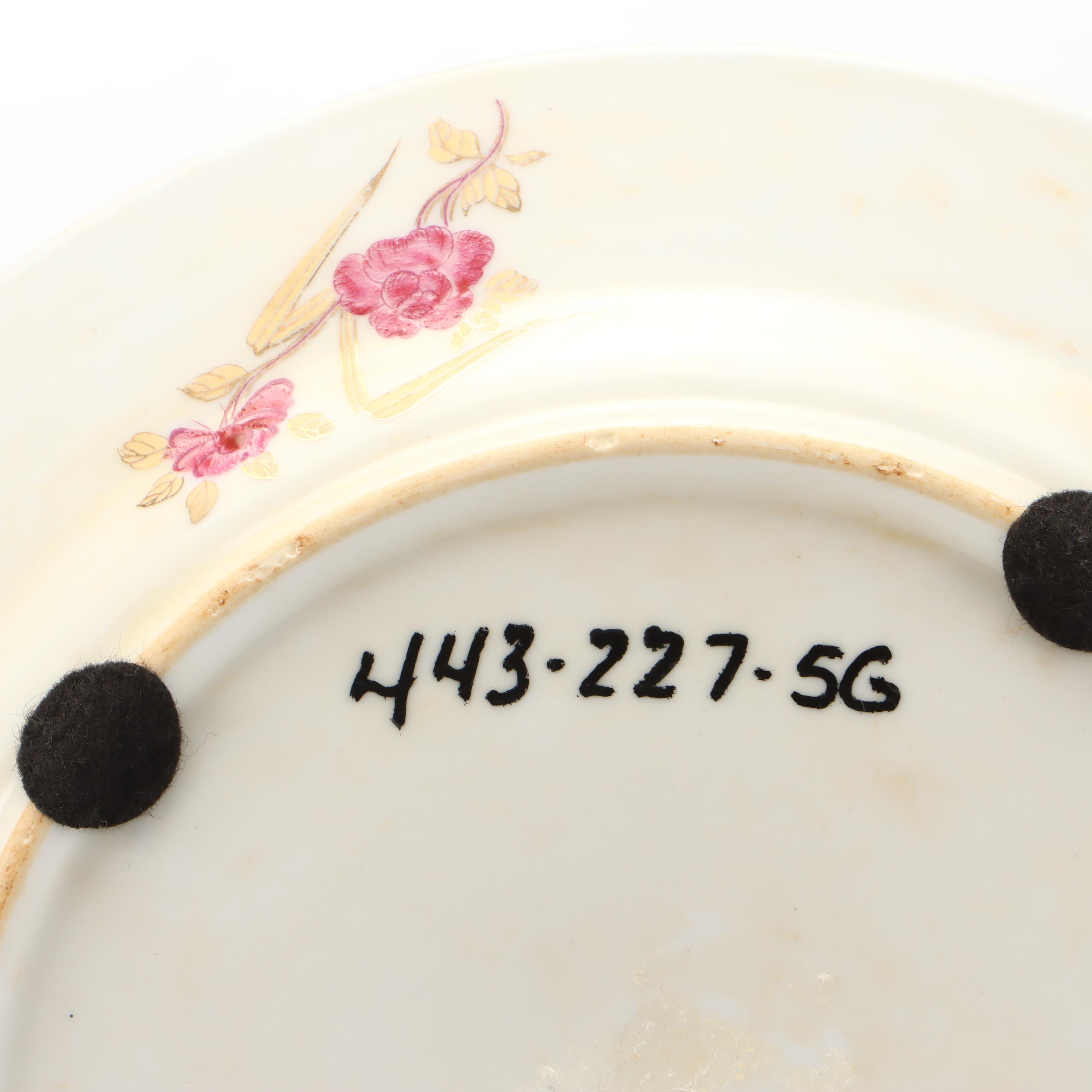 Chinese Export American Armorial Porcelain Decorative Plate