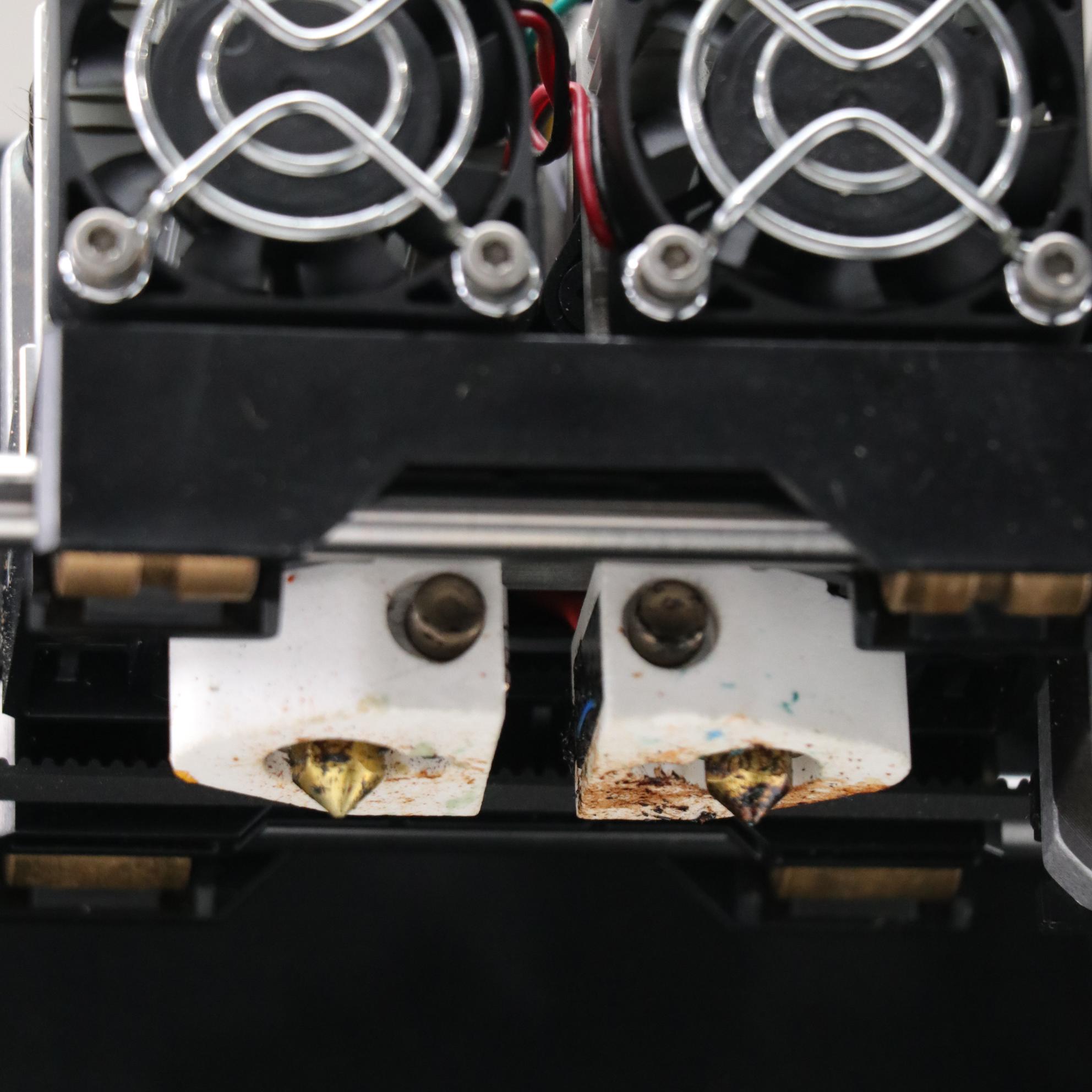 MakerBot Replicator 2X Dual Extruder 3D Printer