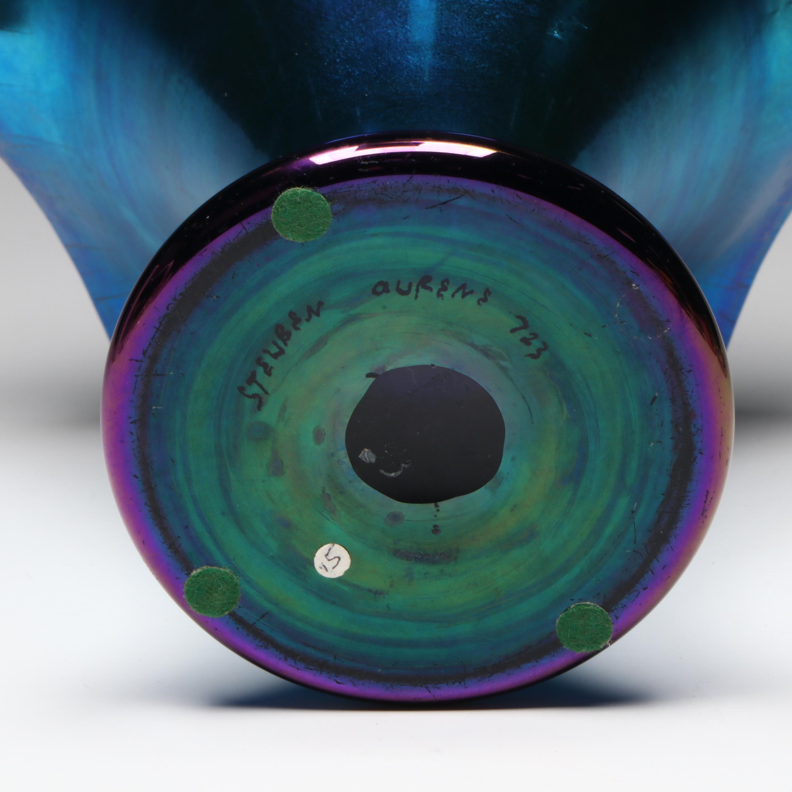 Steuben Iridescent Blue Aurene Art Glass Vase, Early to Mid-20th Century