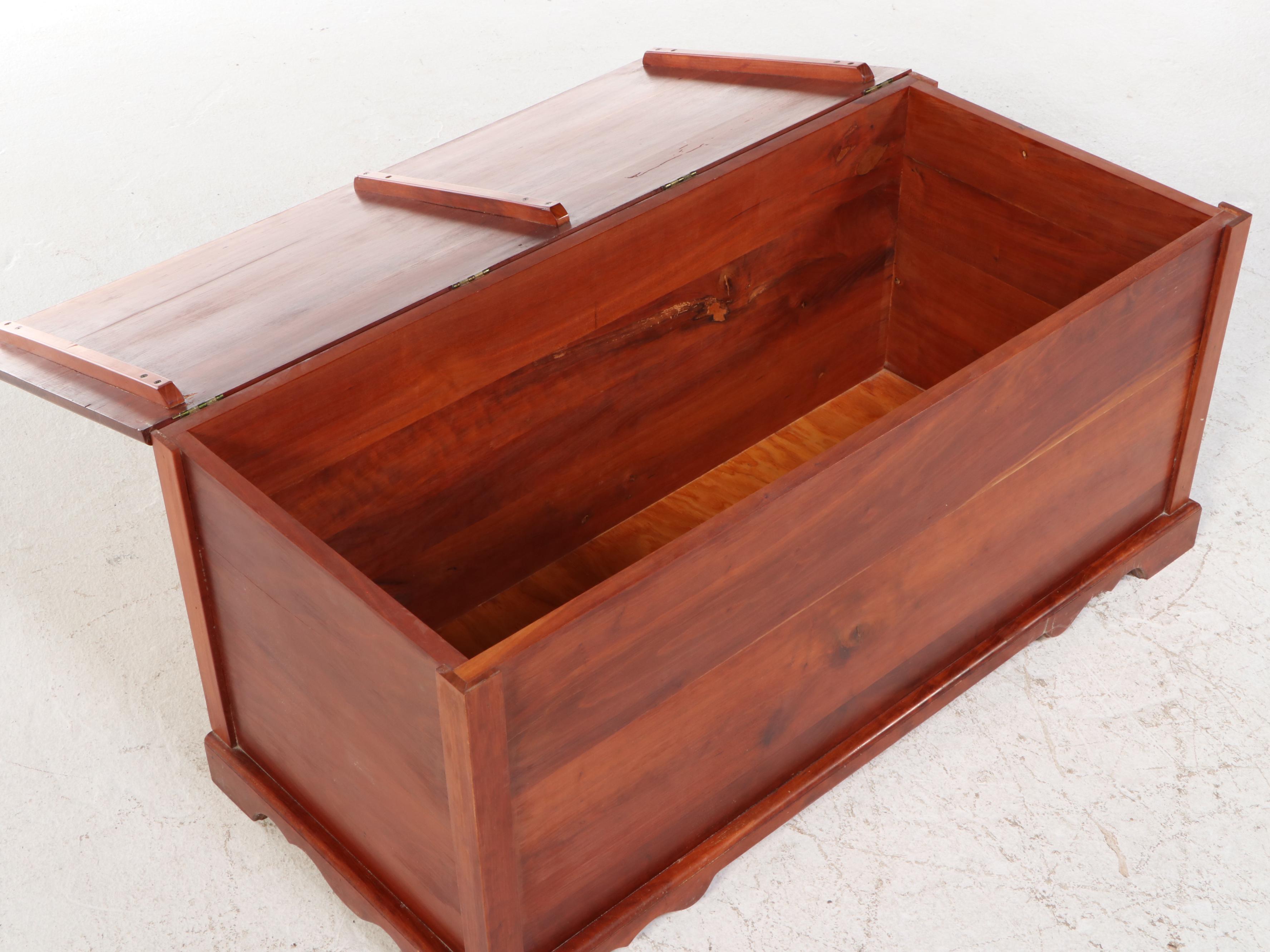 Federal Style Cherrywood Bench-Made Blanket Chest, Late 20th Century