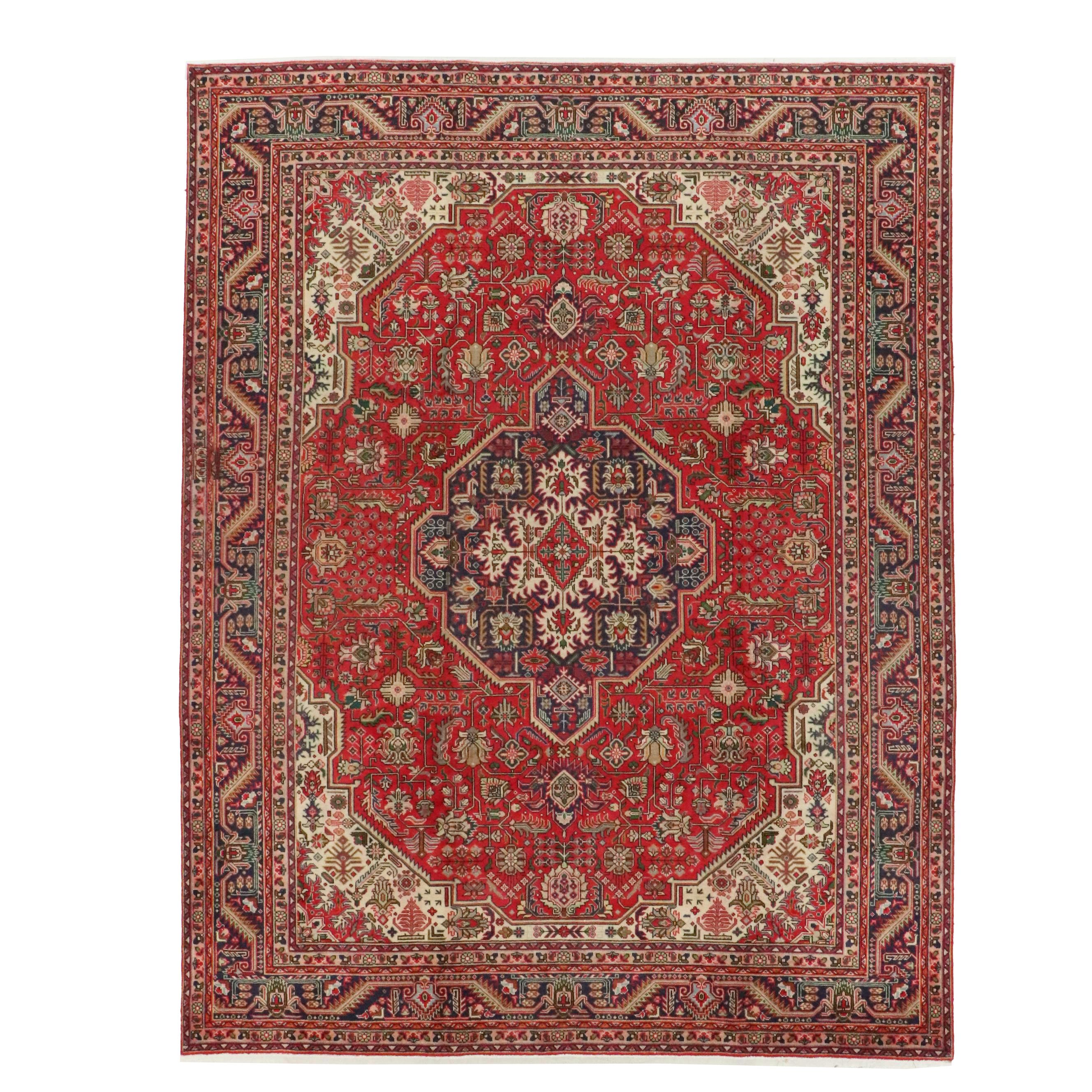 9'9 x 12'8 Hand-Knotted Indo-Persian Heriz Room-Sized Rug