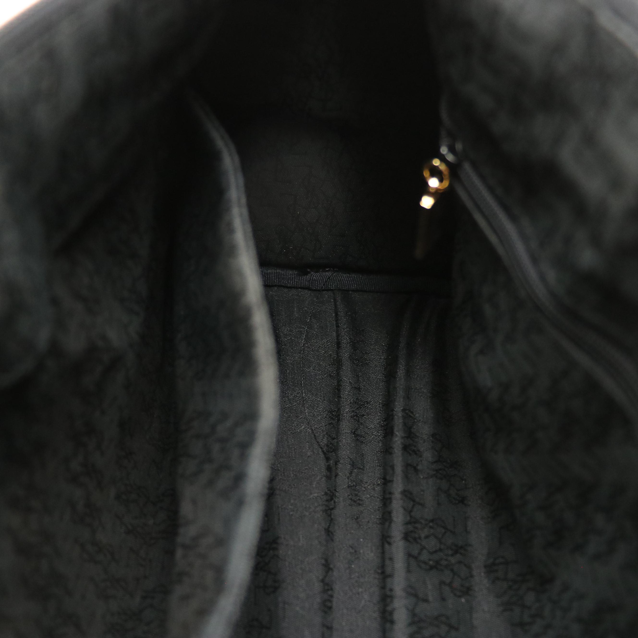 Yves Saint Laurent Monogram Y Shoulder Bag in Quilted Leather