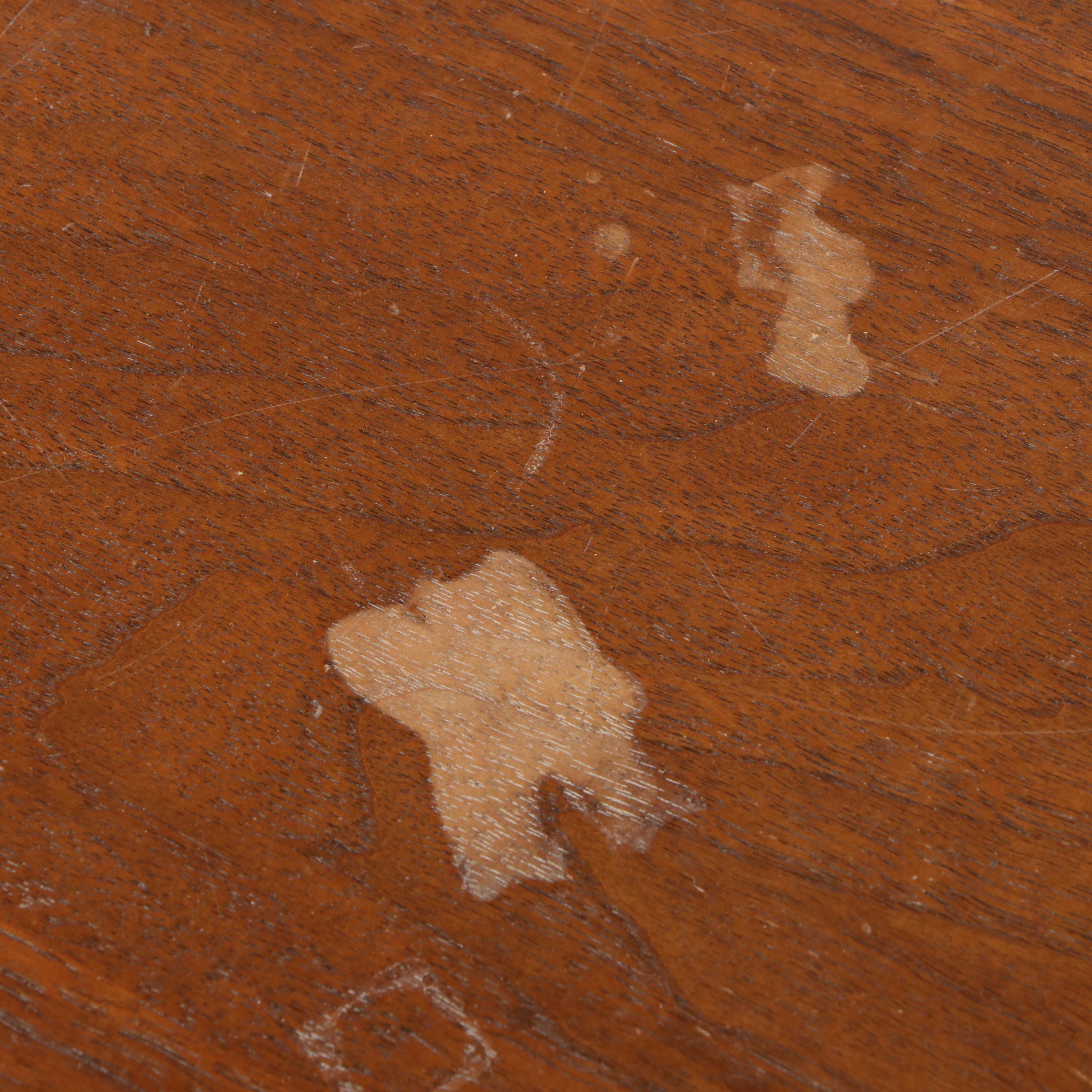 Broyhill "Saga" Mid Century Modern Walnut Chest of Drawers, Mid-20th Century