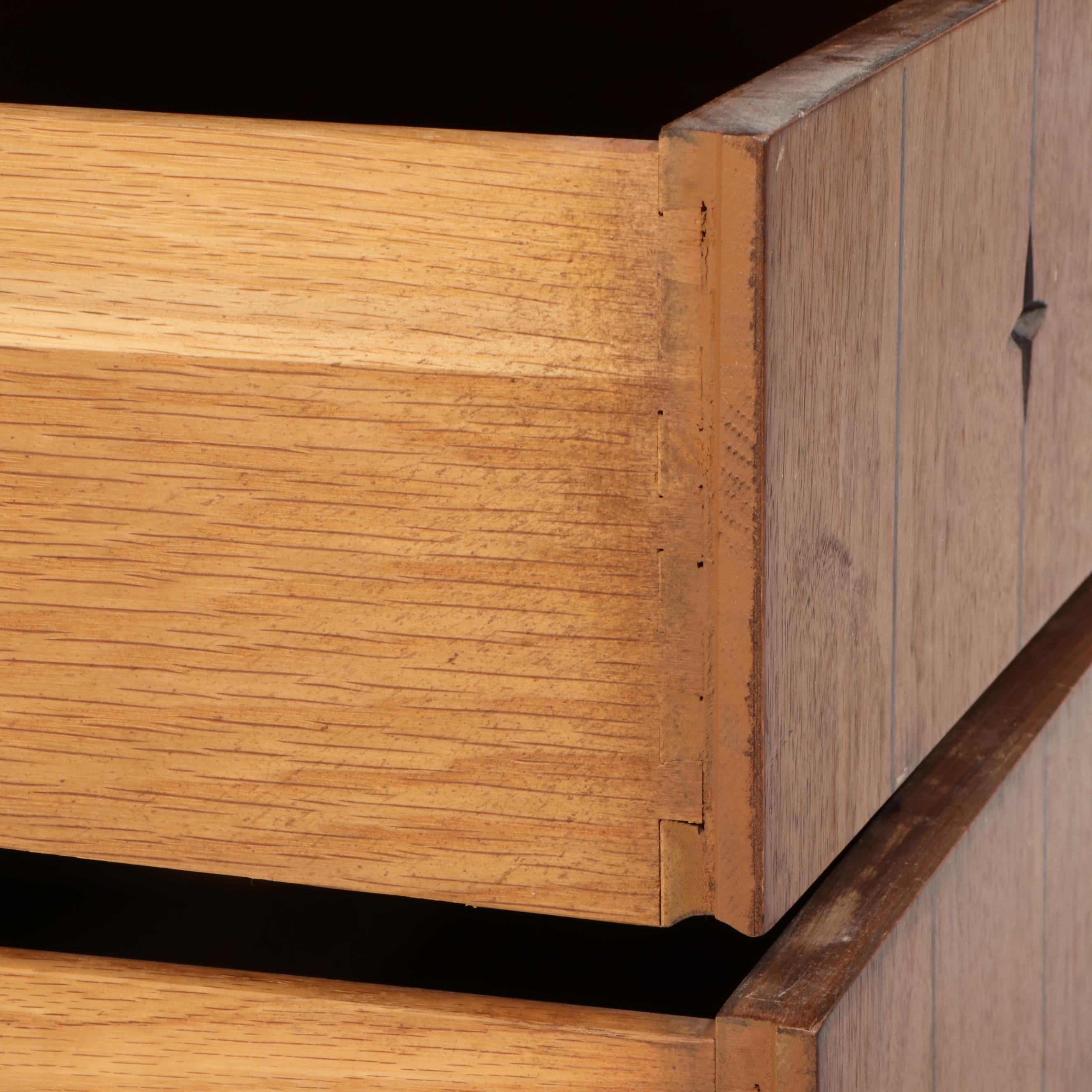 Broyhill "Saga" Mid Century Modern Walnut Chest of Drawers, Mid-20th Century