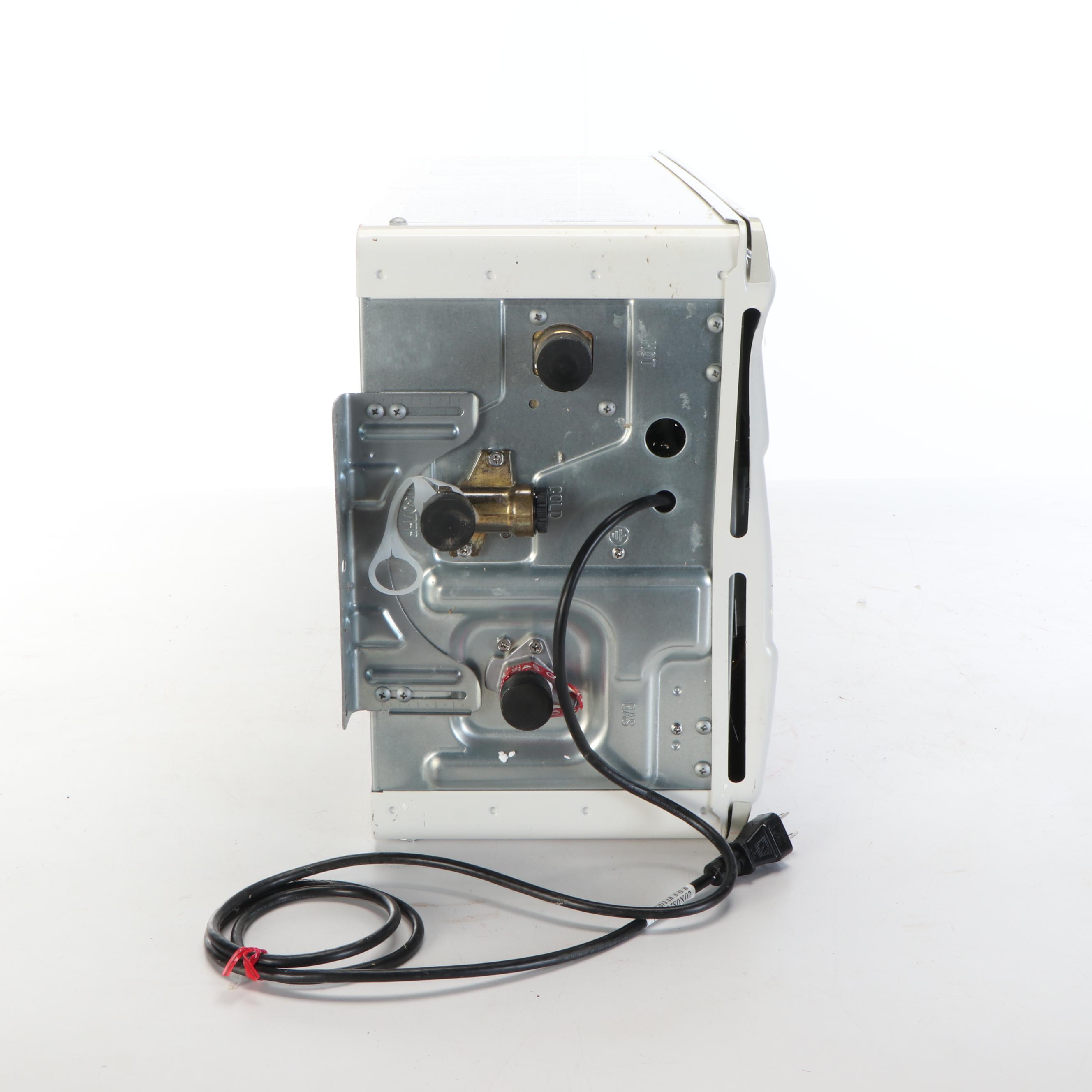 Rinnai V65i Gas-Powered Tankless Water Heater, 2015