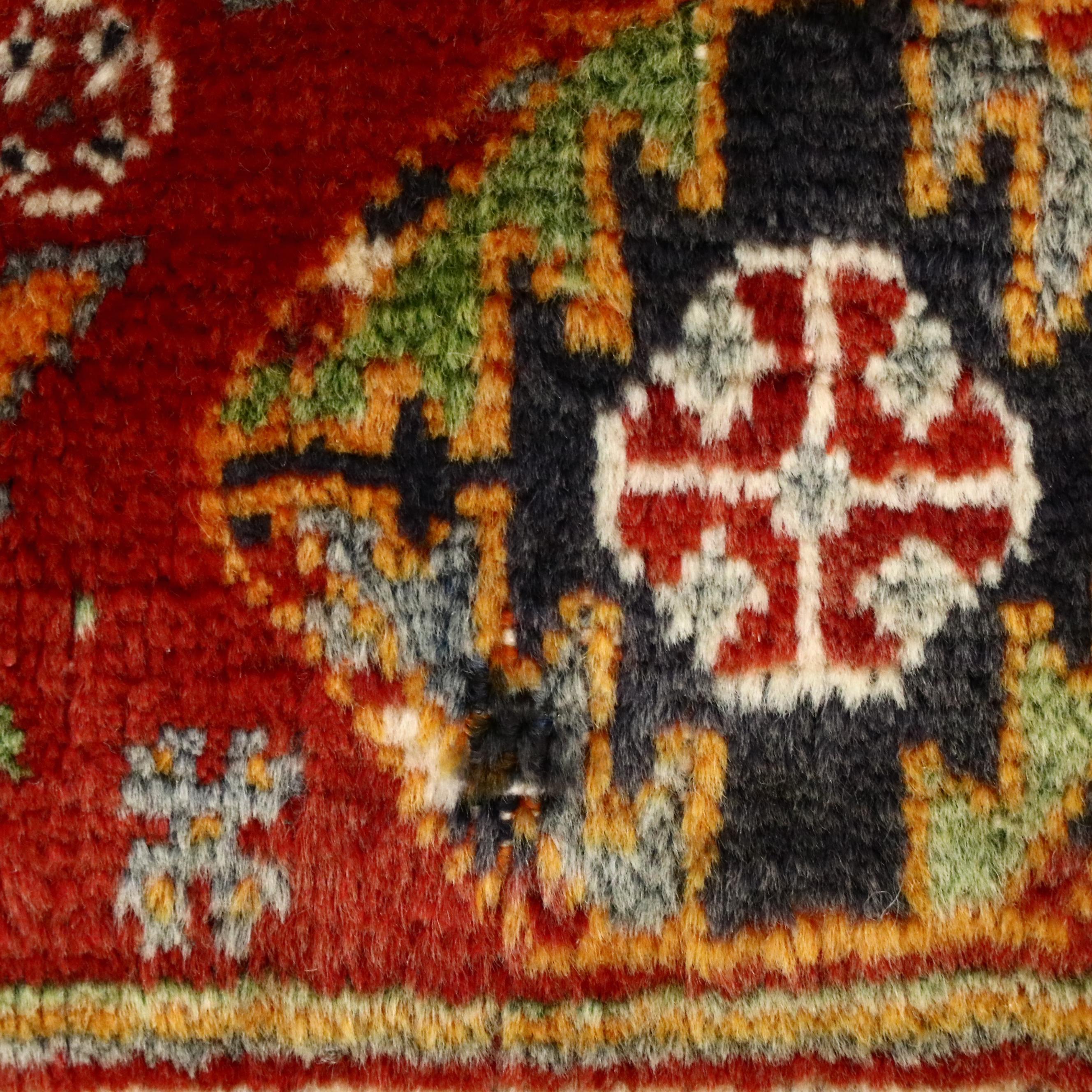 2'1 x 2'3 Hand-Knotted Northwest Persian Accent Rug