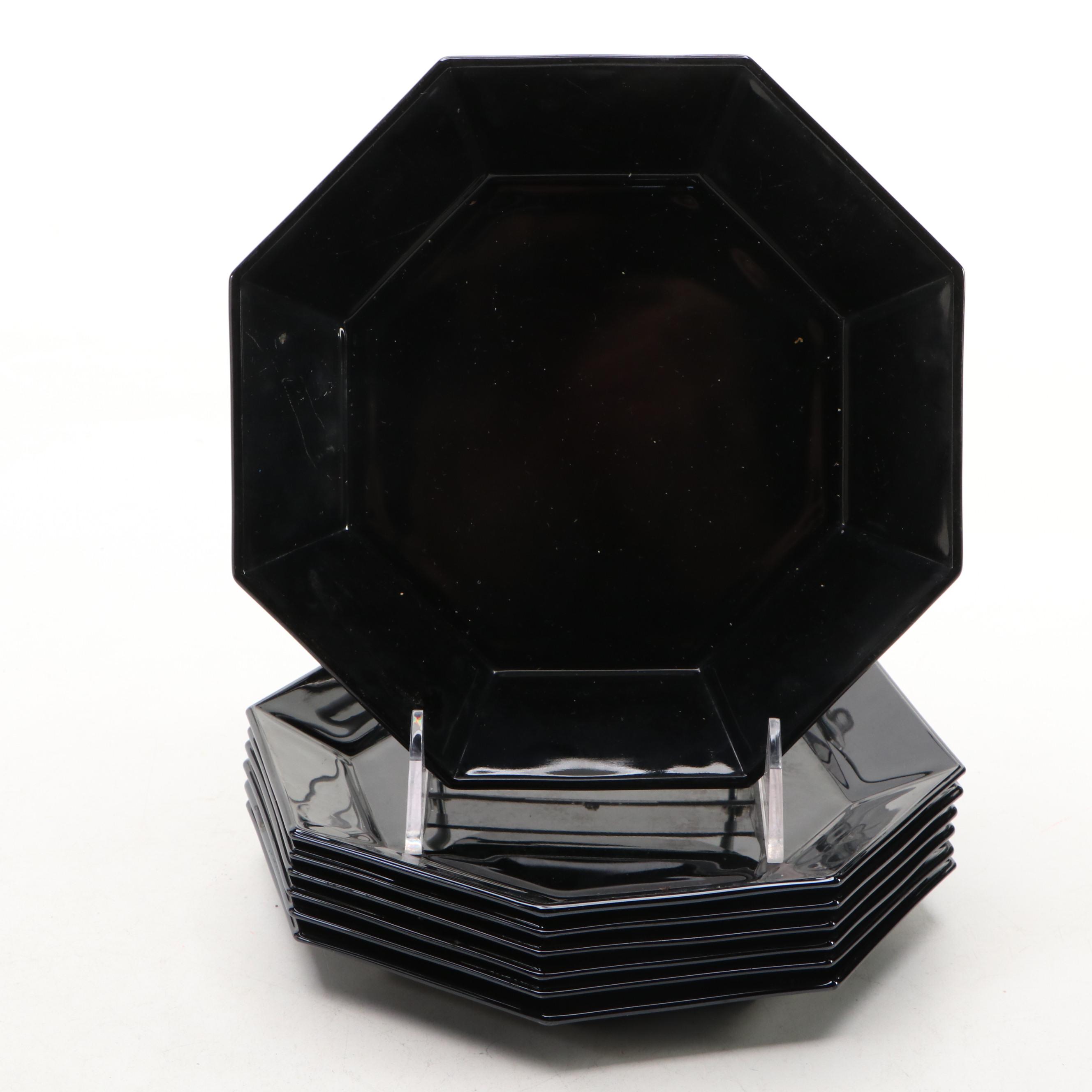 Rivet Handle Stainless Steel Flatware with Black Ceramic Plates