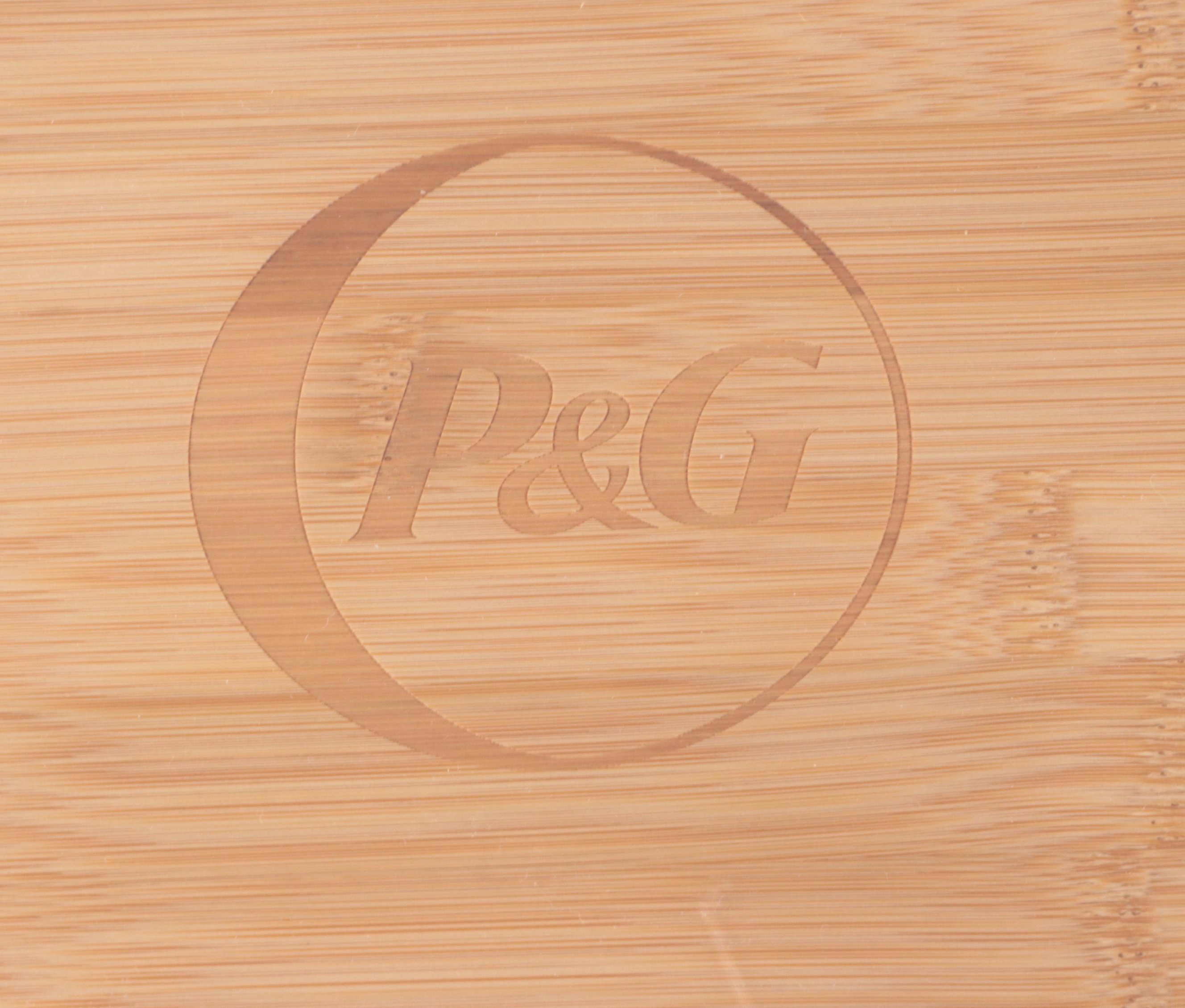 Porcelain with Other Thimbles and Decor