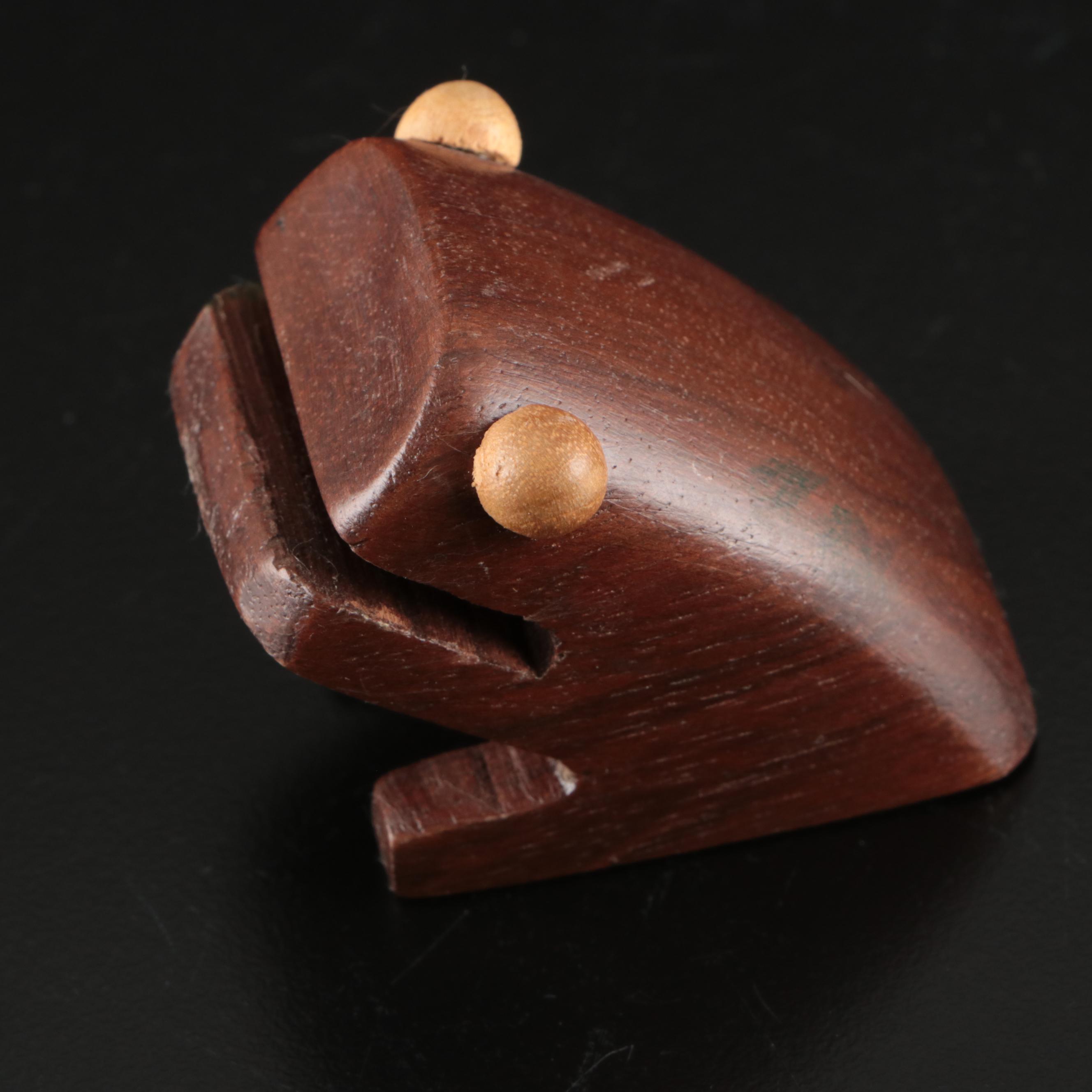 Porcelain with Other Thimbles and Decor