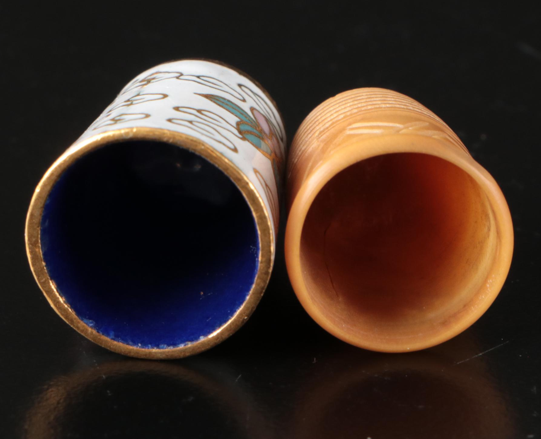 Porcelain with Other Thimbles and Decor