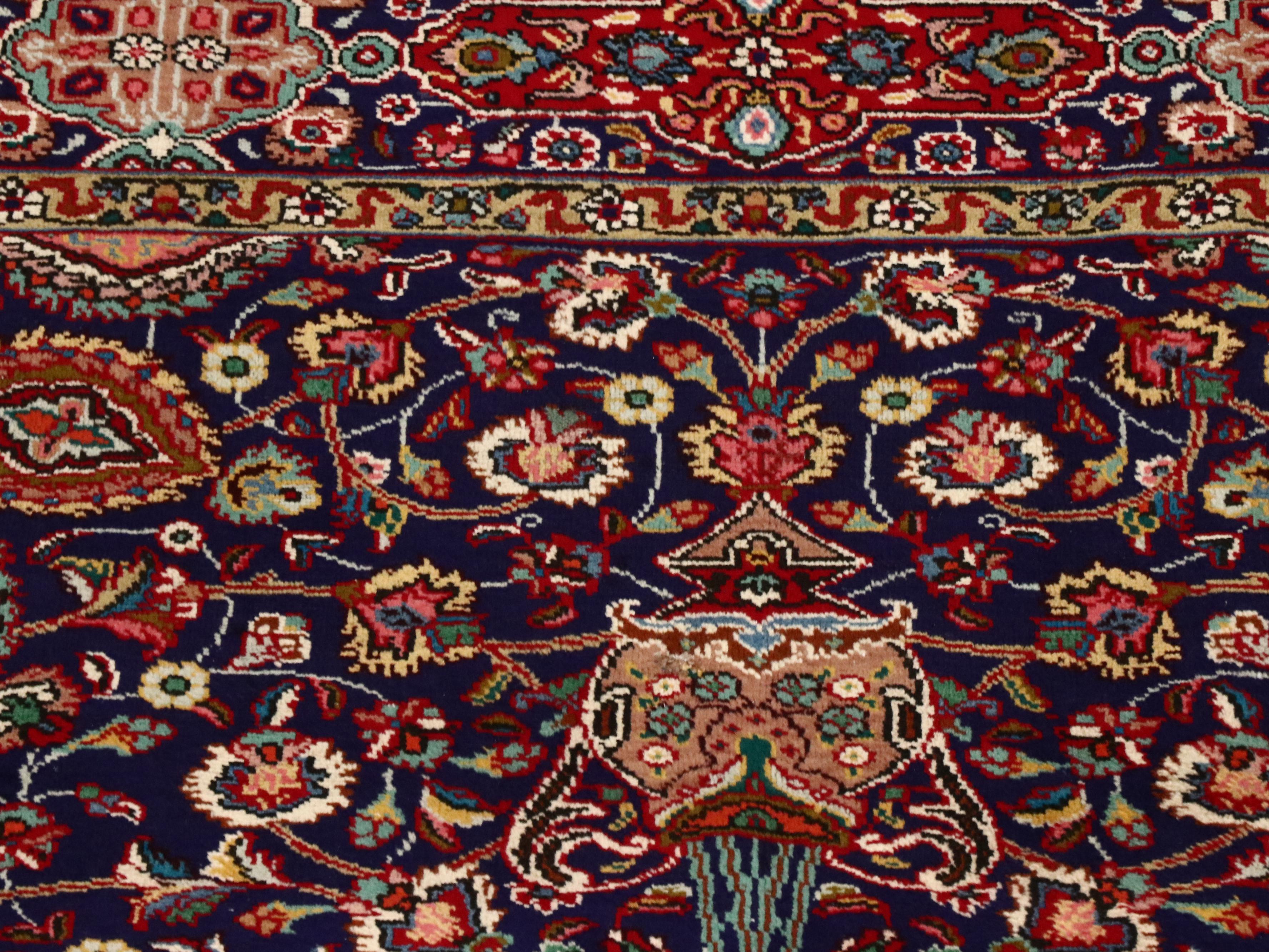 8'2 x 11'2 Hand-Knotted Persian Mashhad Area Rug