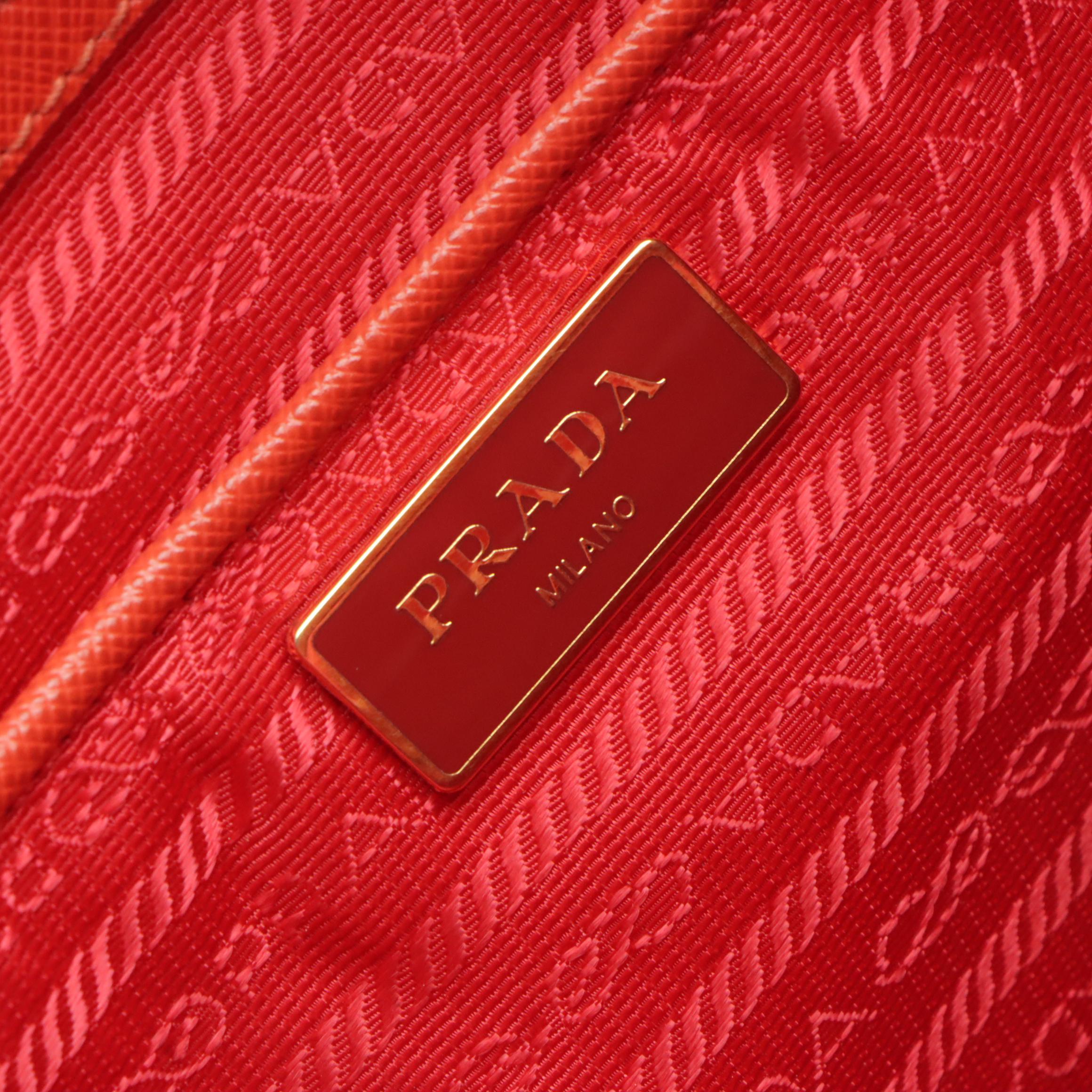 Prada Medium Galleria Double Zip Two-Way Bag in Saffiano Leather