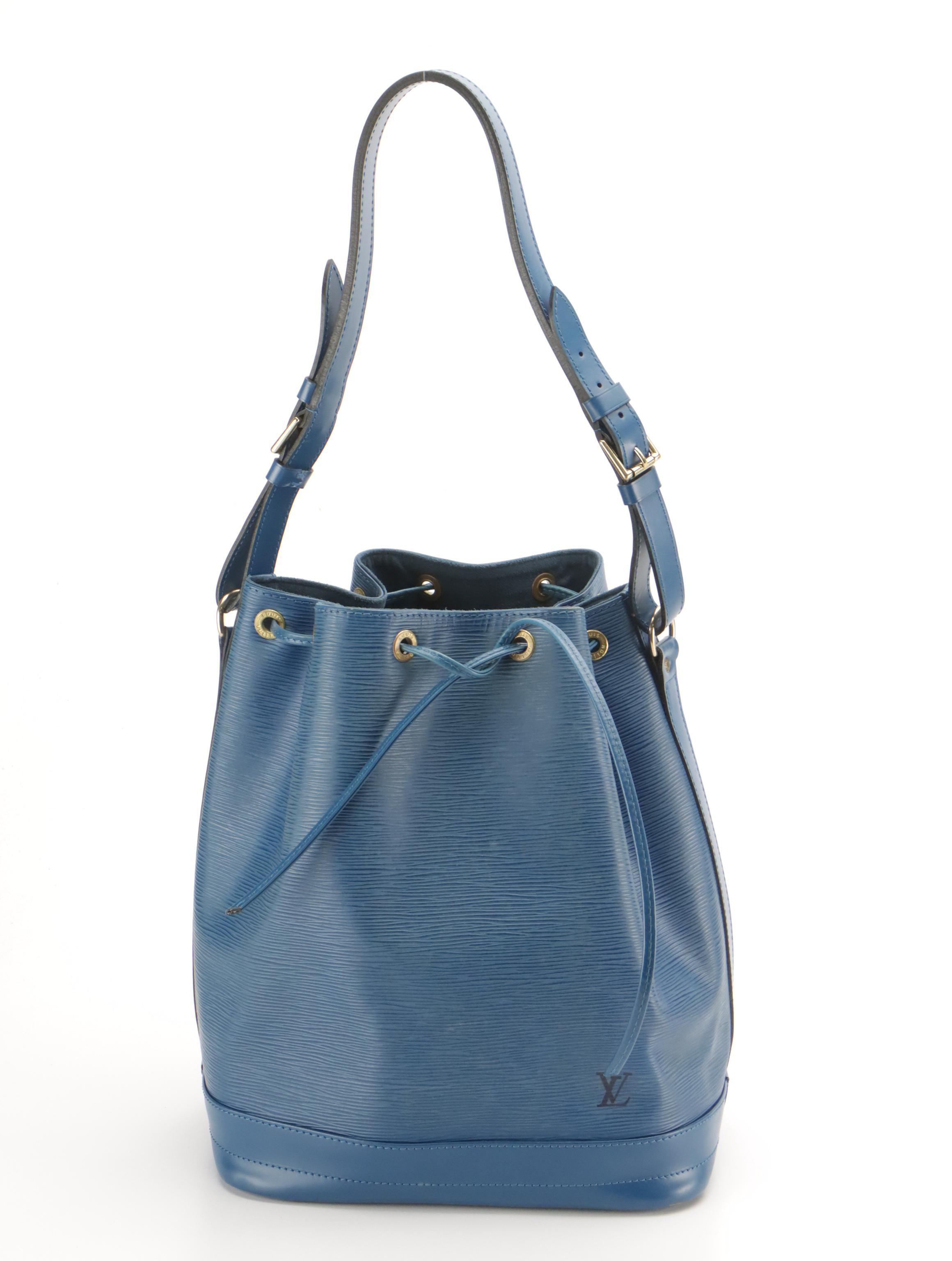 Louis Vuitton Noé Drawstring Bucket Bag in Toledo Blue Epi Leather