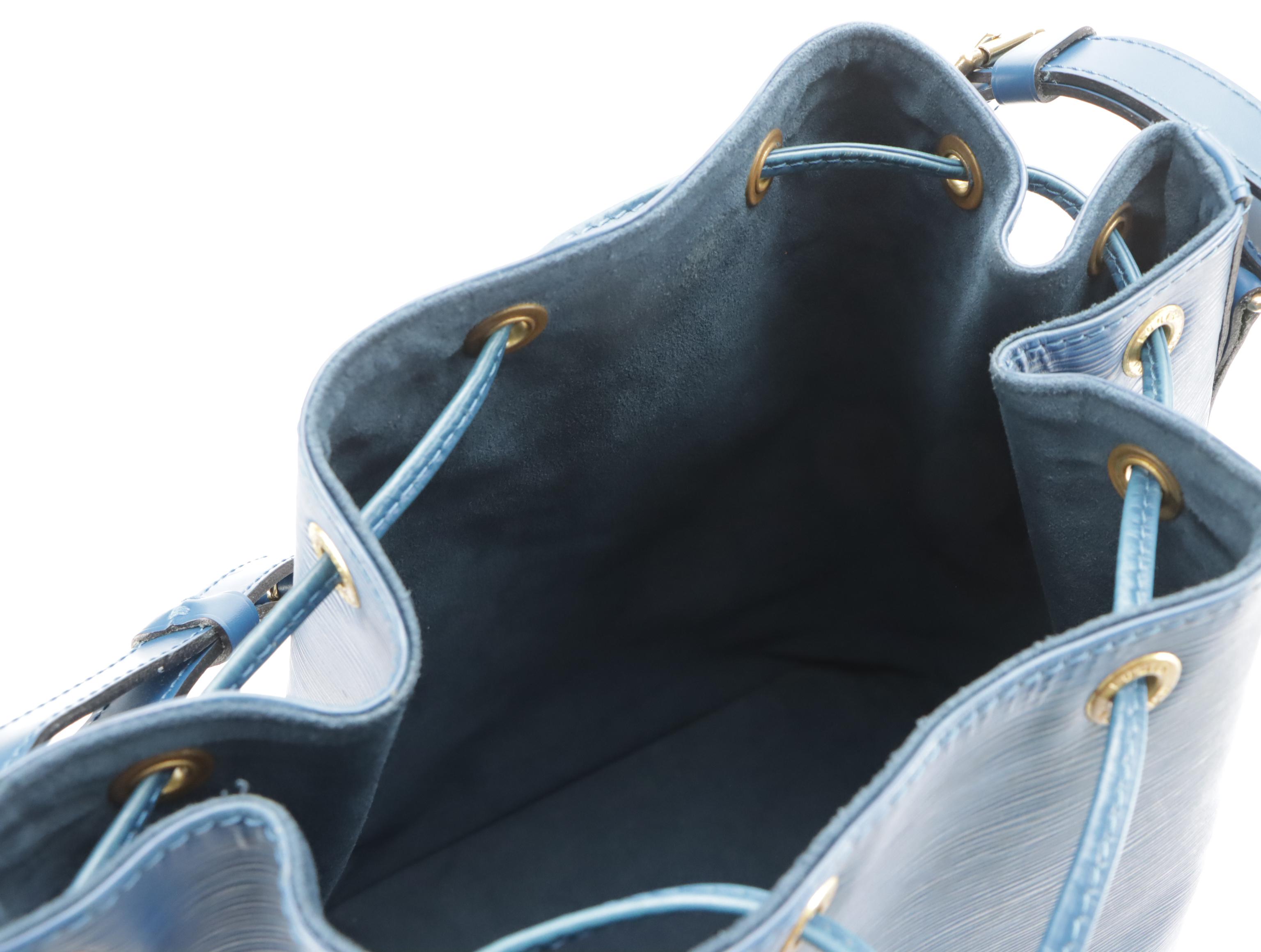 Louis Vuitton Noé Drawstring Bucket Bag in Toledo Blue Epi Leather