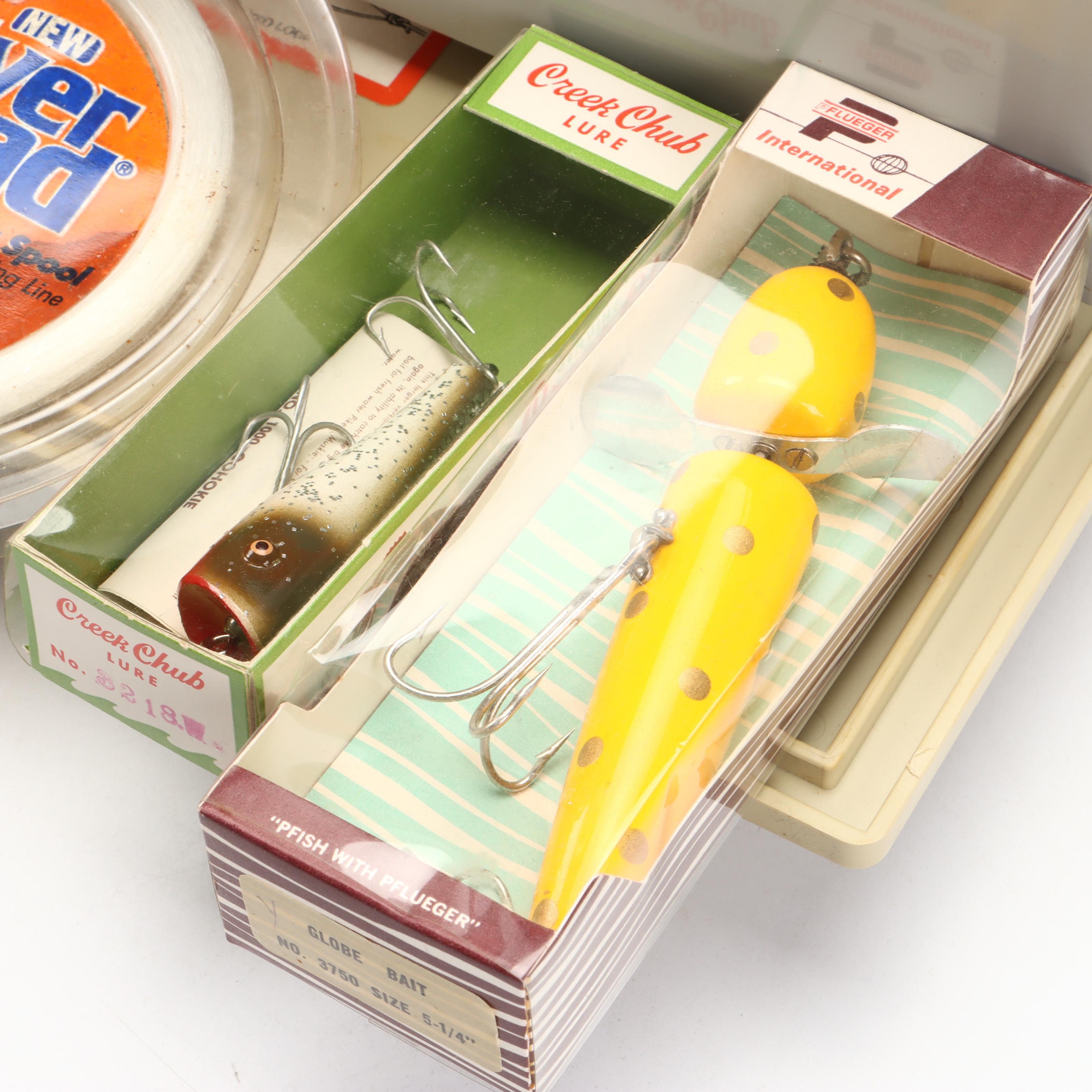 Flambeau Adventurer 2275 Five-Shelf Plastic Bait and Tackle Box