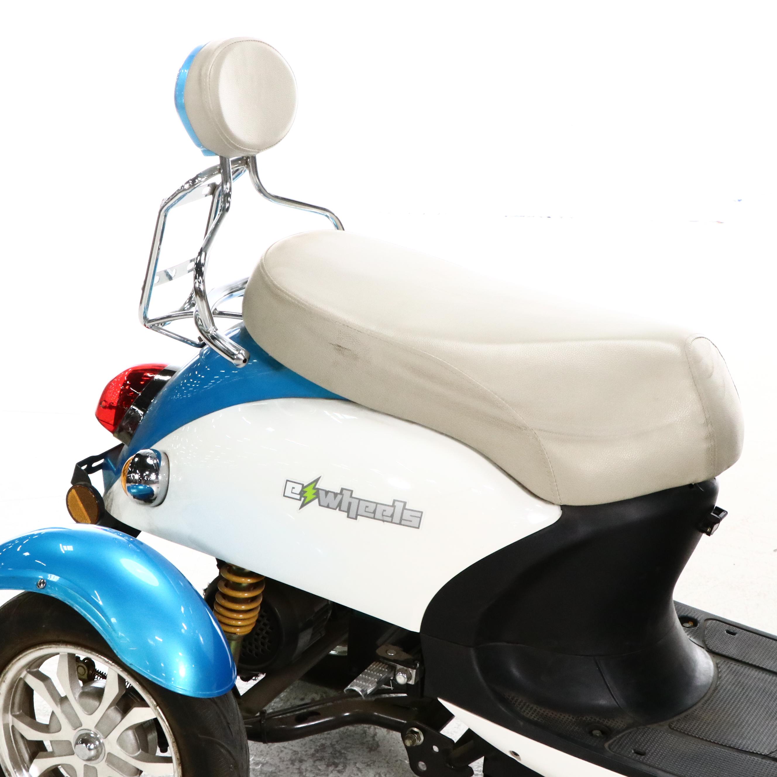 E-Wheels EW-11 Three Wheel Electric Scooter