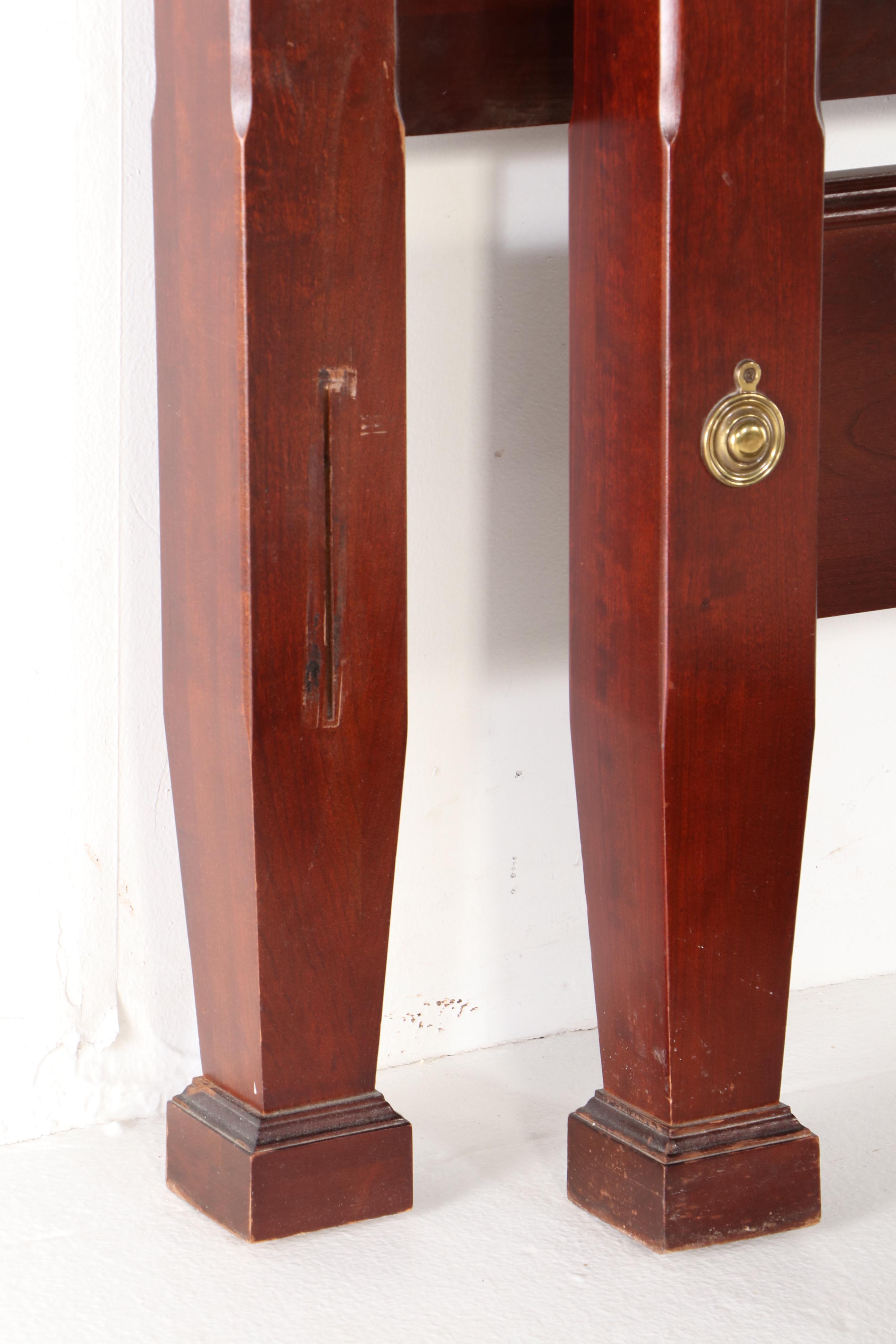 American Federal Style Mahogany Four Poster Rice Queen Bed, Mid to Late 20th C.