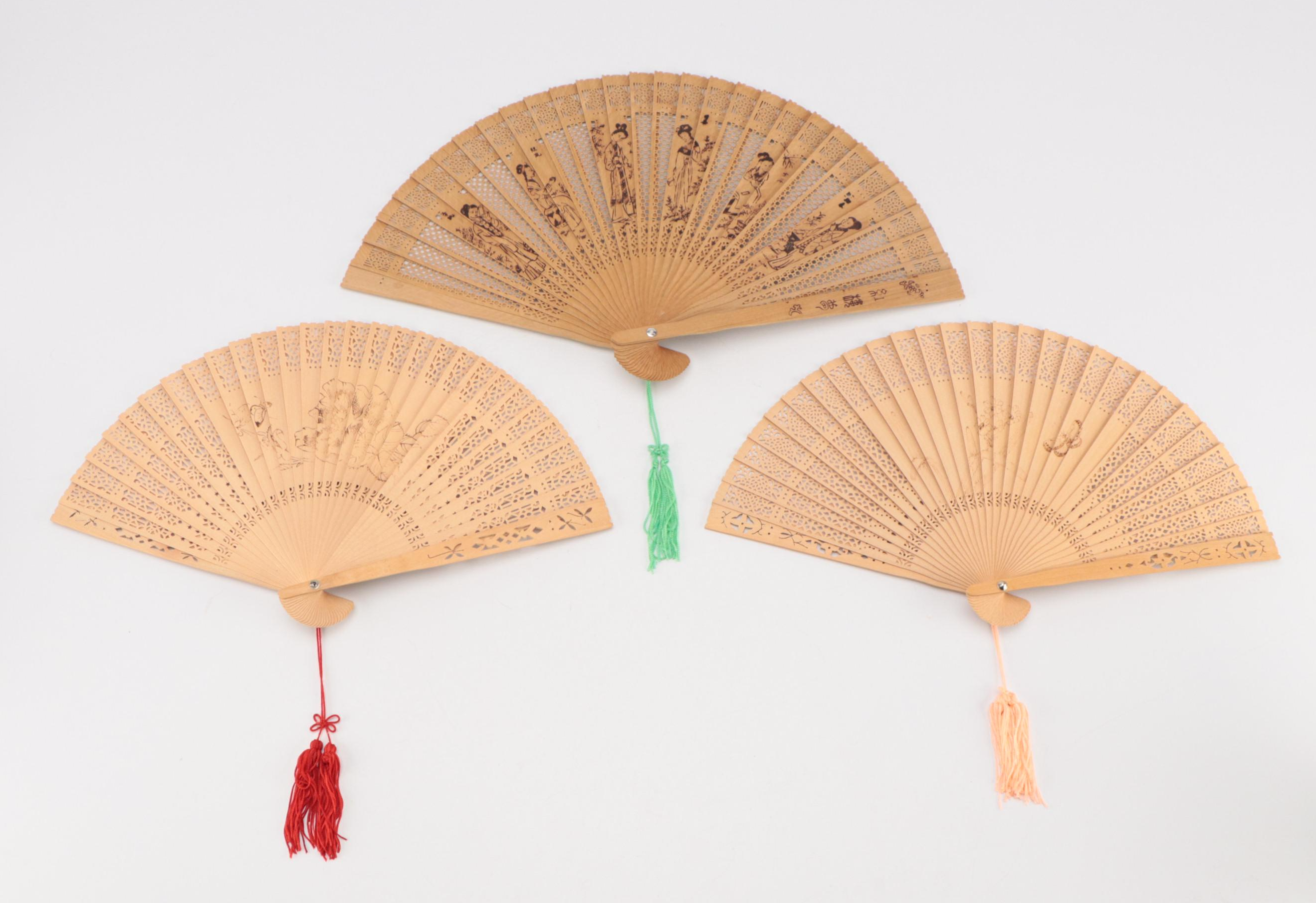 Chinese Wooden Corn Husk Swan with Folding Fans and Turtle Jewelry Box