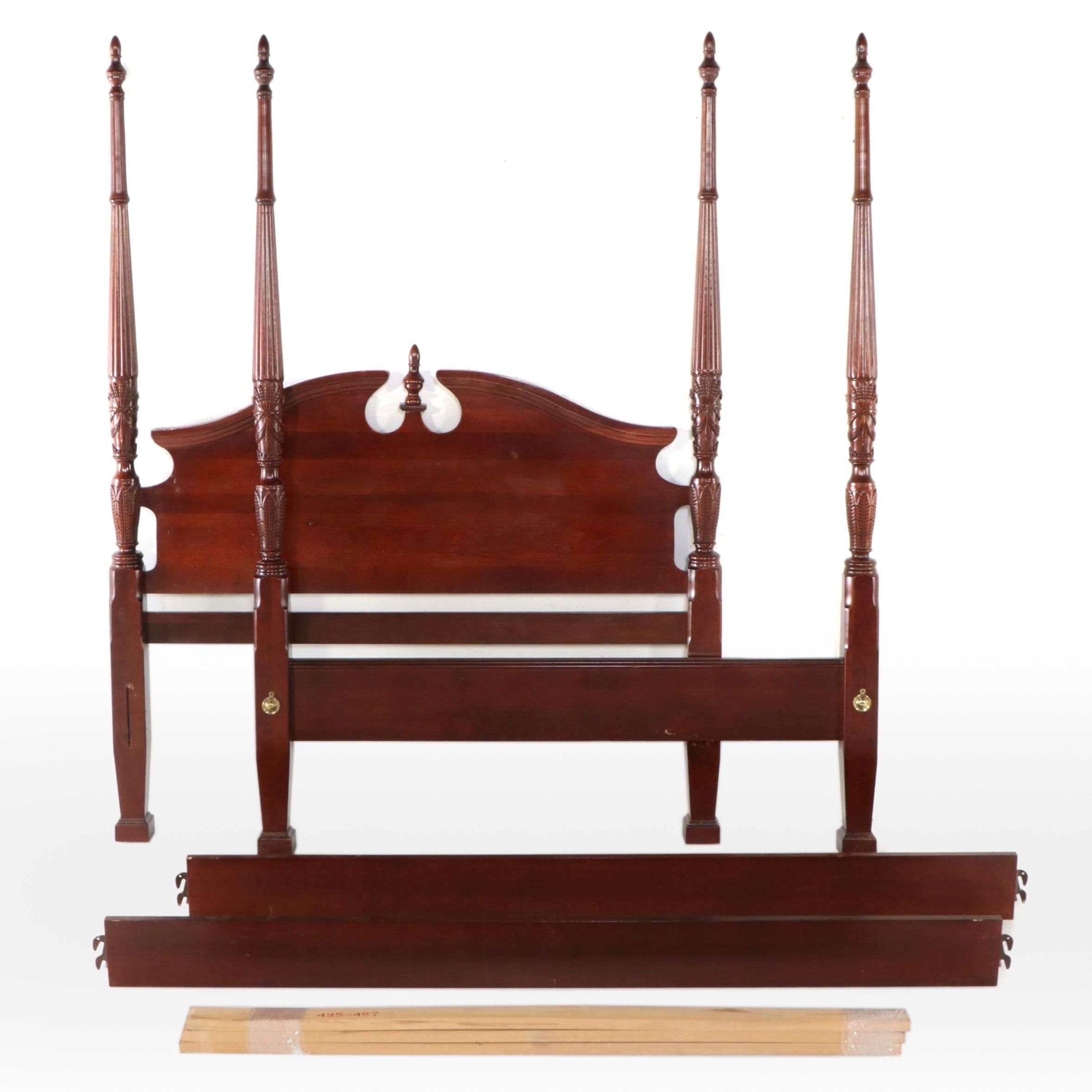 American Federal Style Mahogany Four Poster Rice Queen Bed, Mid to Late 20th C.