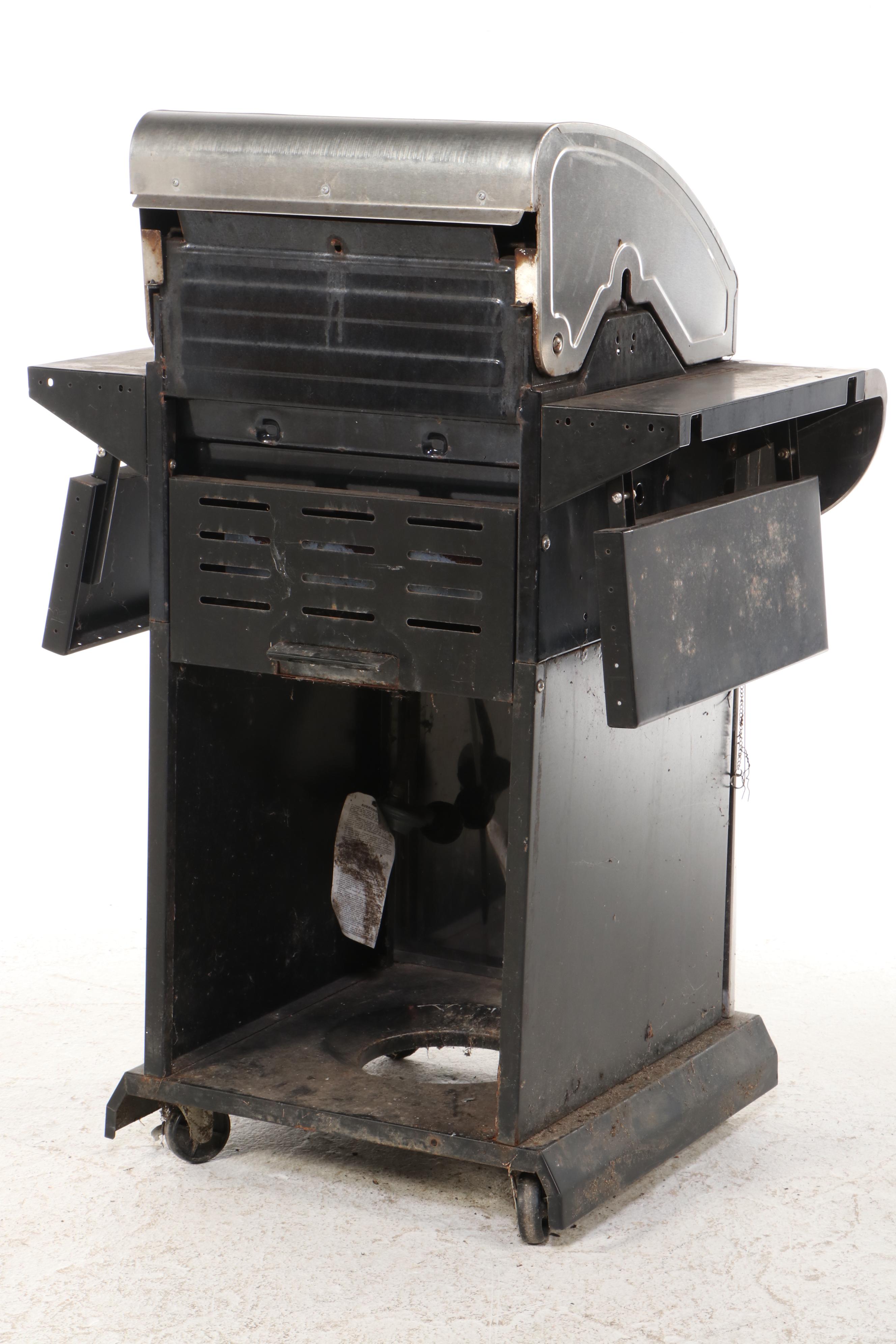 Char-Broil Commercial Tru Infrared Gas Grill