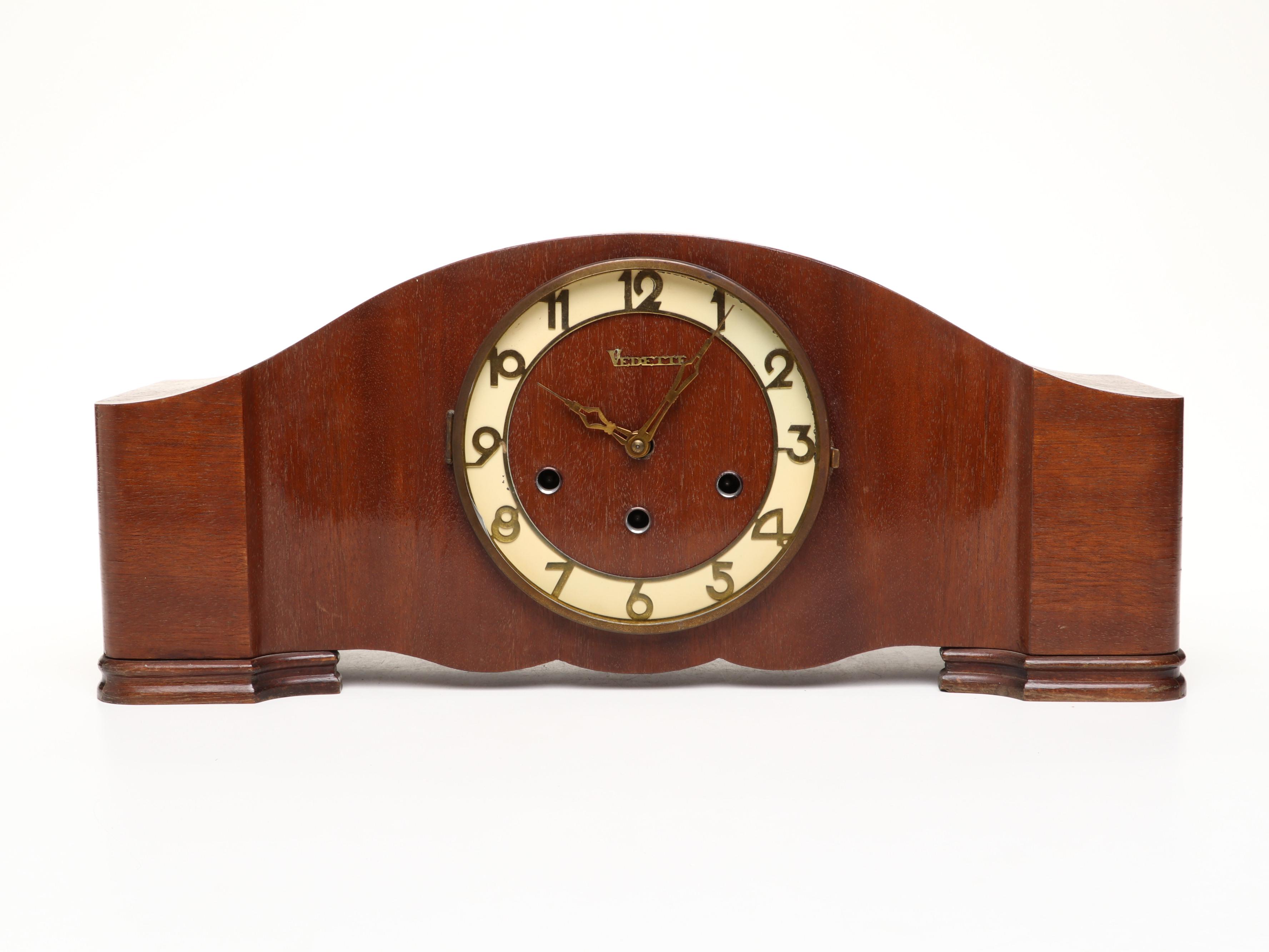 Vedette Wooden Mantel Clock