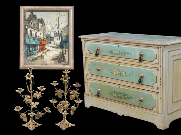 Whimsical Charm: Antiques & Vintage Décor