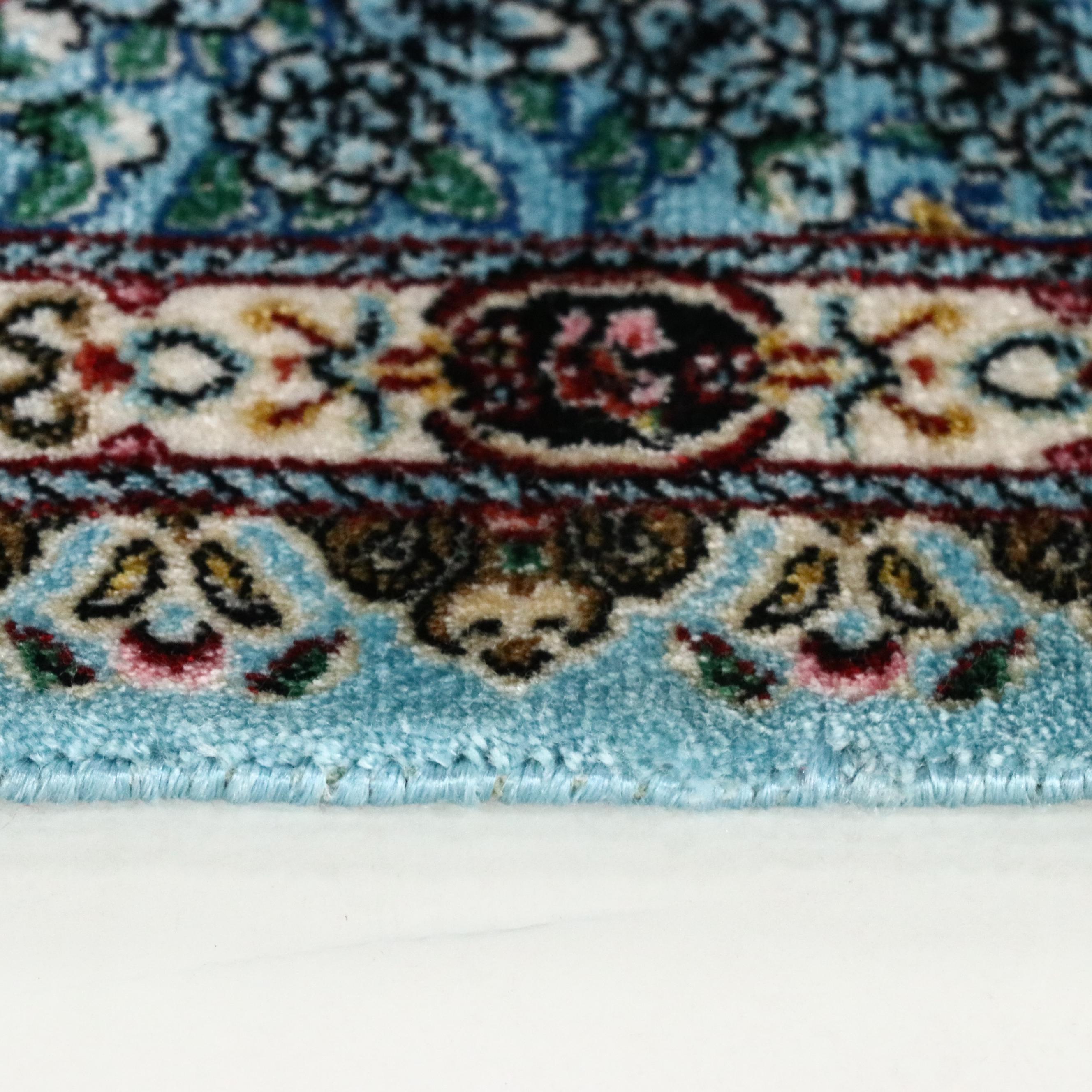 2' x 3'2 Hand-Knotted Turkish Kayseri Bamboo Silk Accent Rug