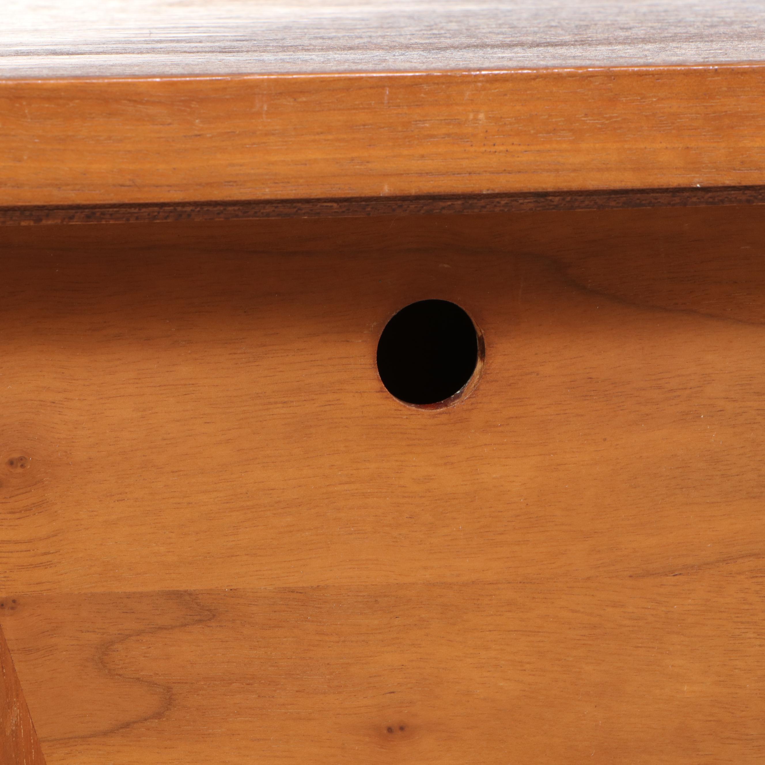 Lane "Aroma-Tite" Mid Century Modern Walnut, Ash, and Cedar Blanket Chest