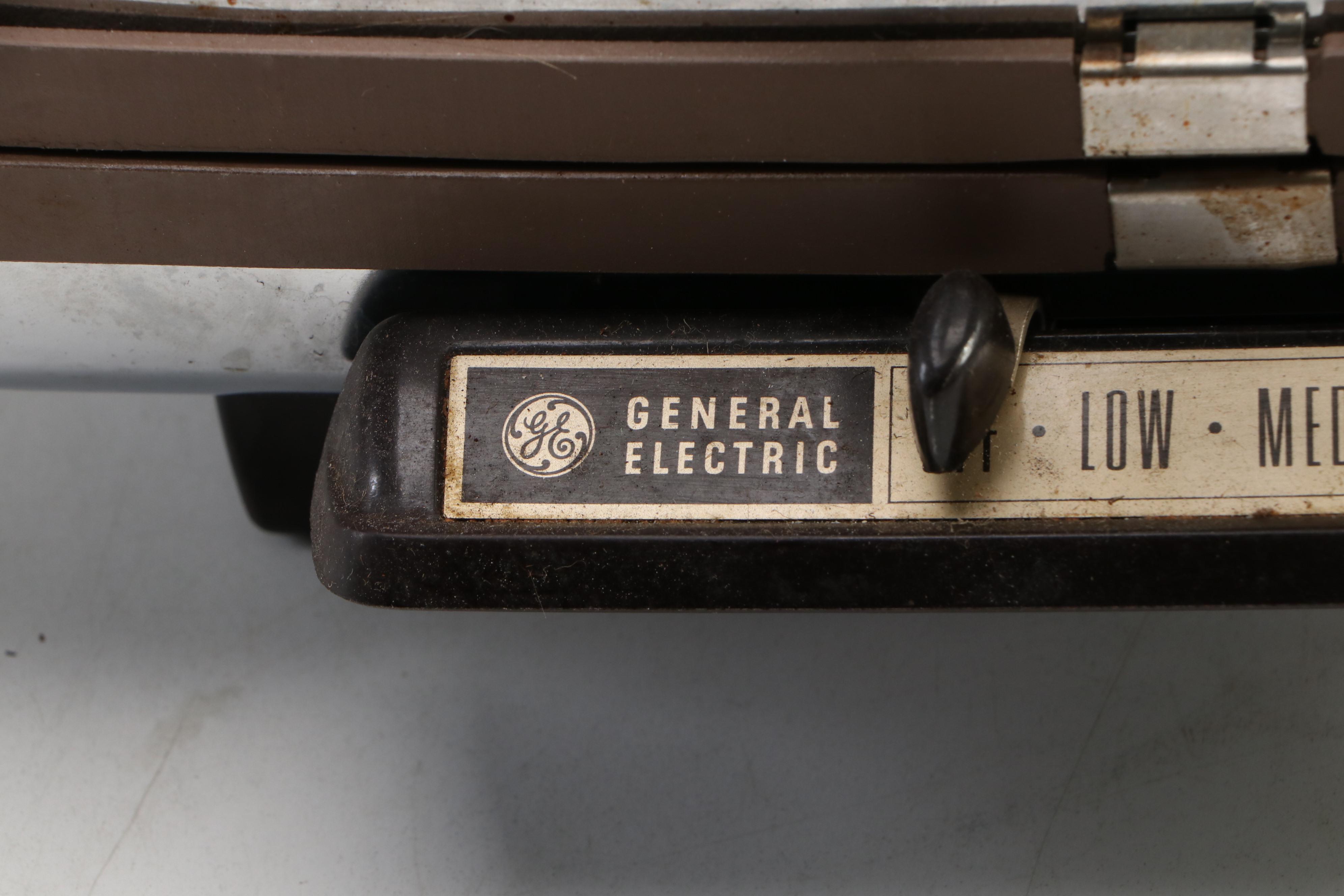 Mirro Aluminum Company Four Quart Pressure Cooker and Other Kitchen Gadgets