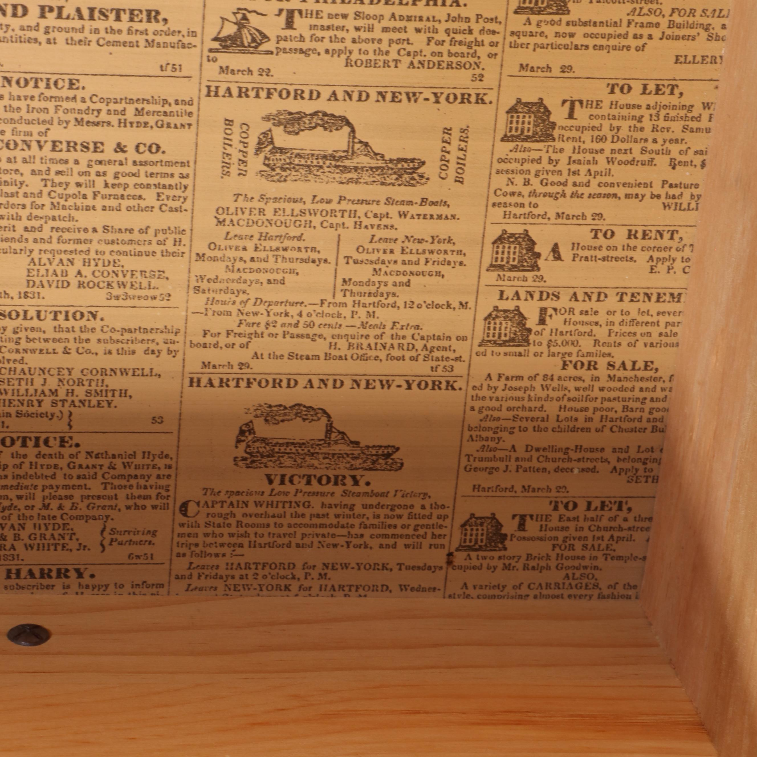 Hooker Furniture Bicentennial Collection Pine Dresser with Mirror, Late 20th C.