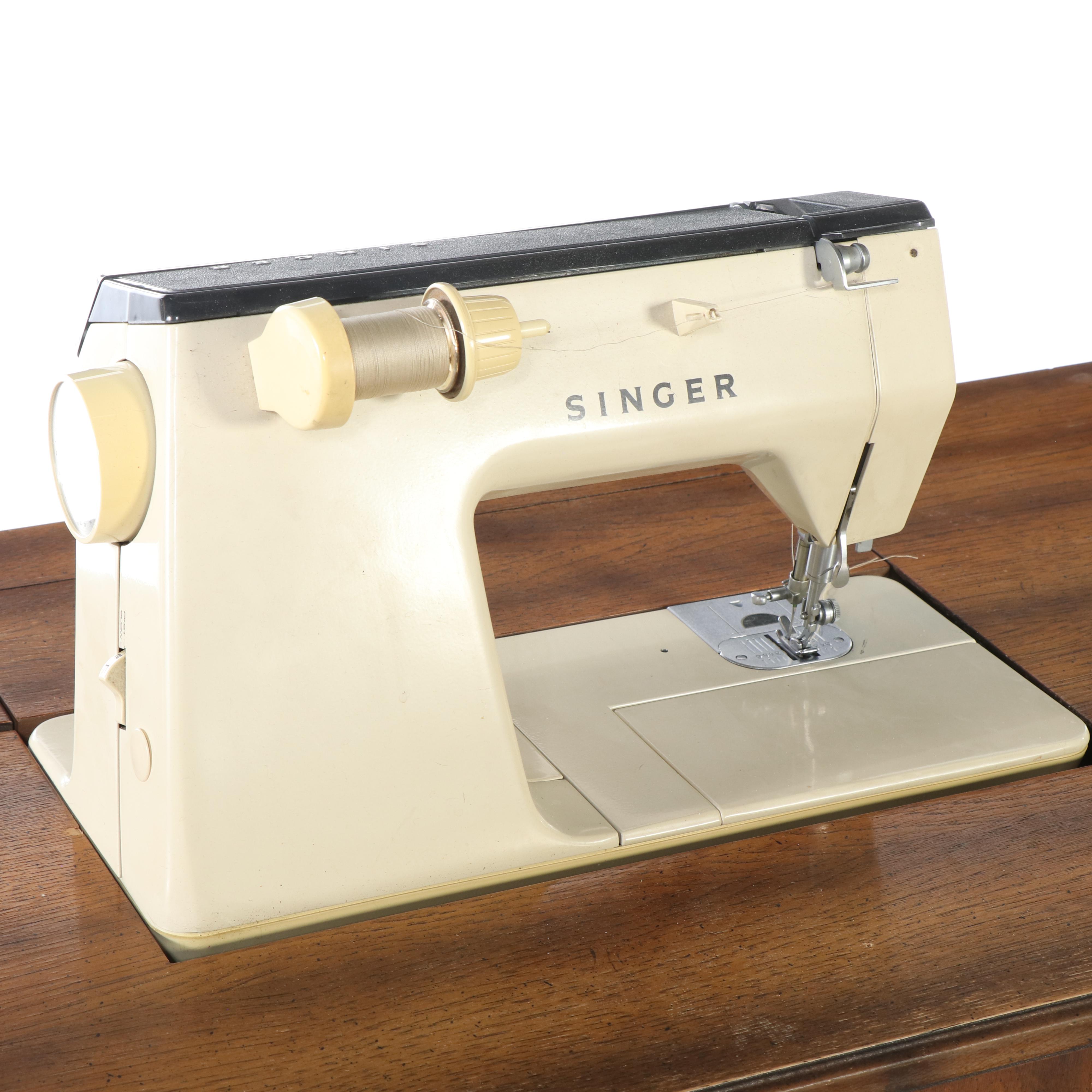 Singer Athena 2000 Electronic Sewing Machine in Colonial Style Walnut Cabinet