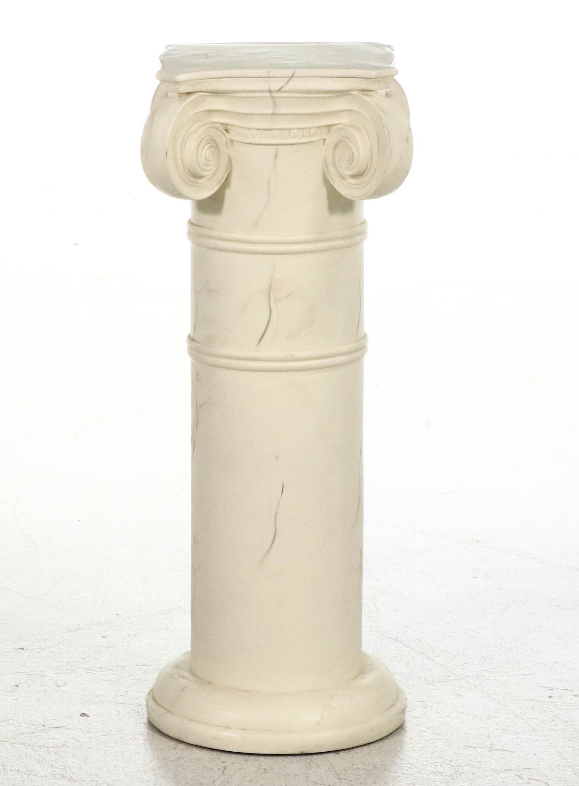 Roman Style Plaster Plant Stand Pillar