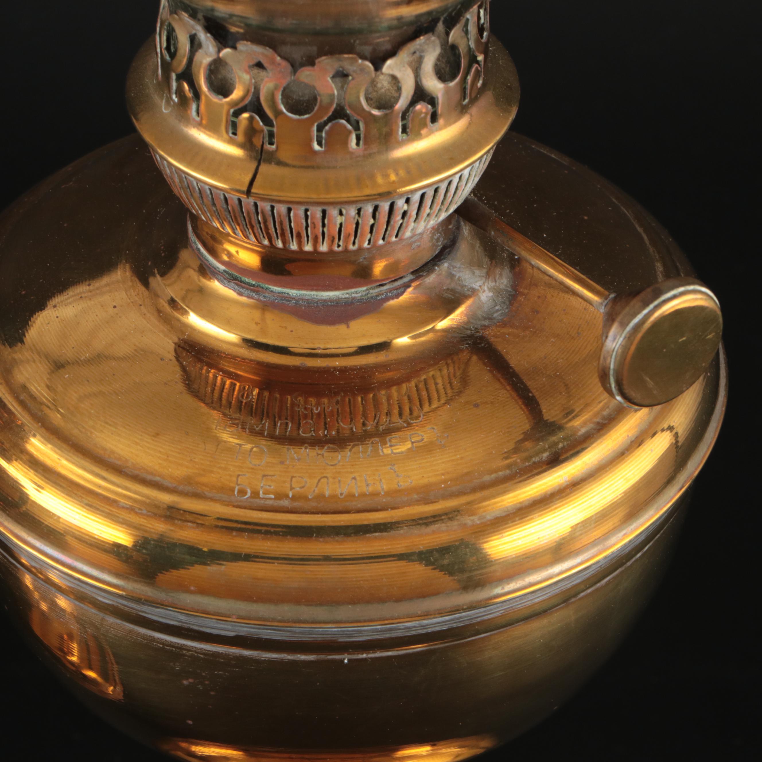 Otto Müller "Miracle-Light" Brass Oil Lamps with Glass Hurricanes, 19th Century