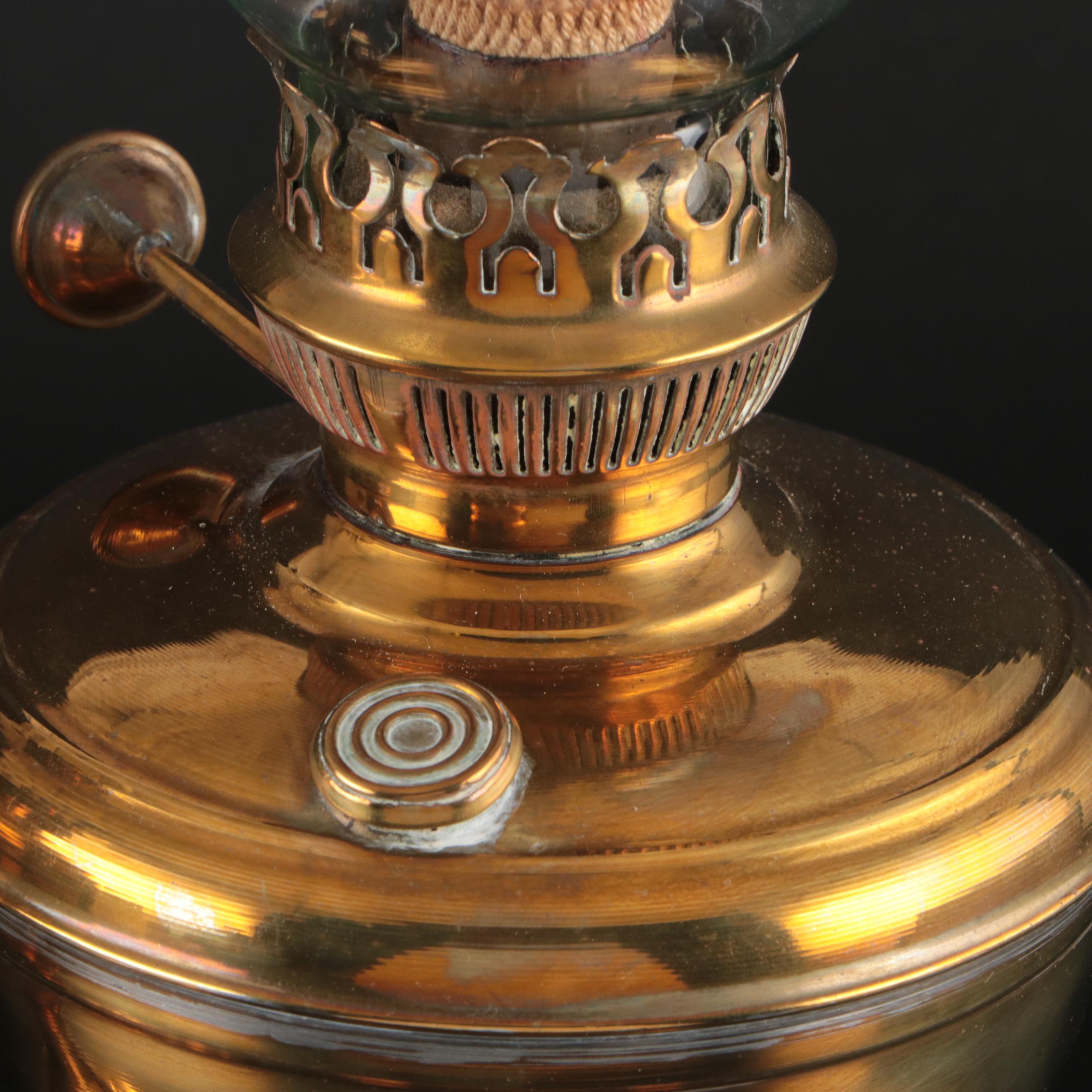 Otto Müller "Miracle-Light" Brass Oil Lamps with Glass Hurricanes, 19th Century