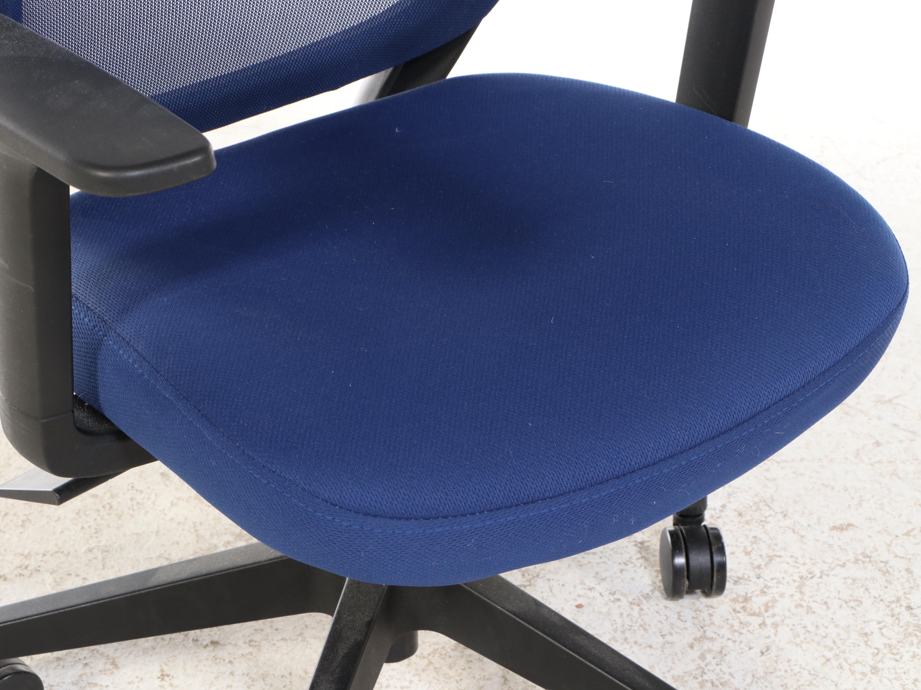 Worklife Brands Blue Mesh Upholstered Office Chair