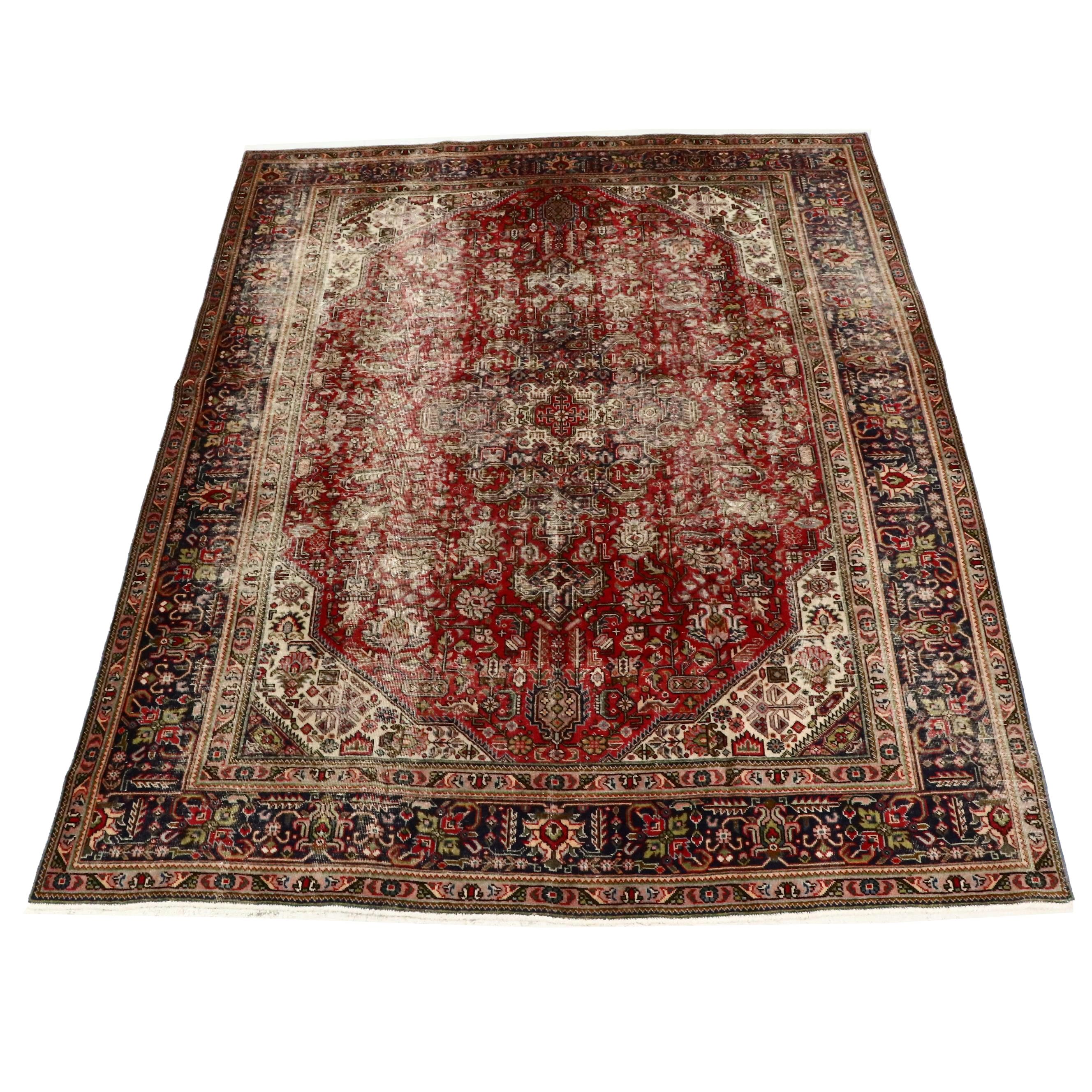 9'9 x 12'5 Hand-Knotted Persian Heriz Room-Sized Rug