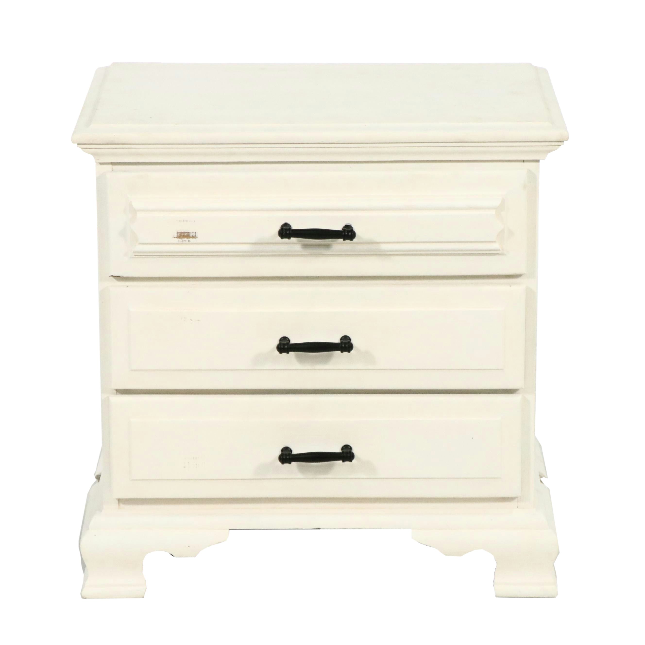 Young-Hinkle Charter Oak Federal Style Painted Oak Bedside Chest