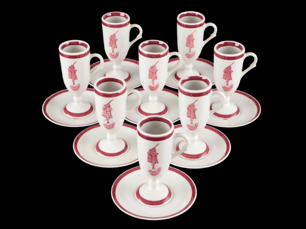 Elements of Delight: Art, Furniture & Décor