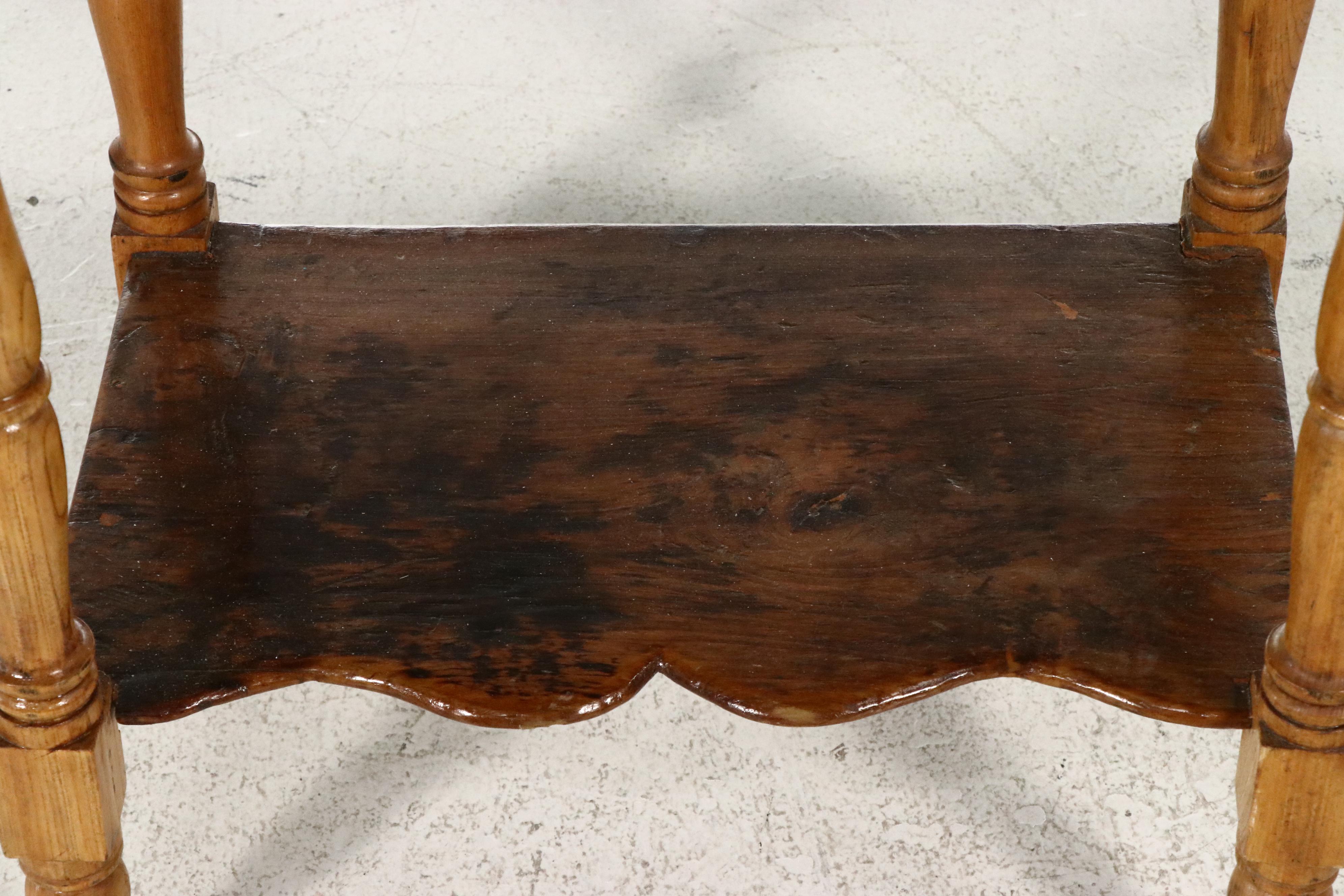 American Primitive Oak, Ash, Walnut, Pine, and Poplar Side Table, 19th Century