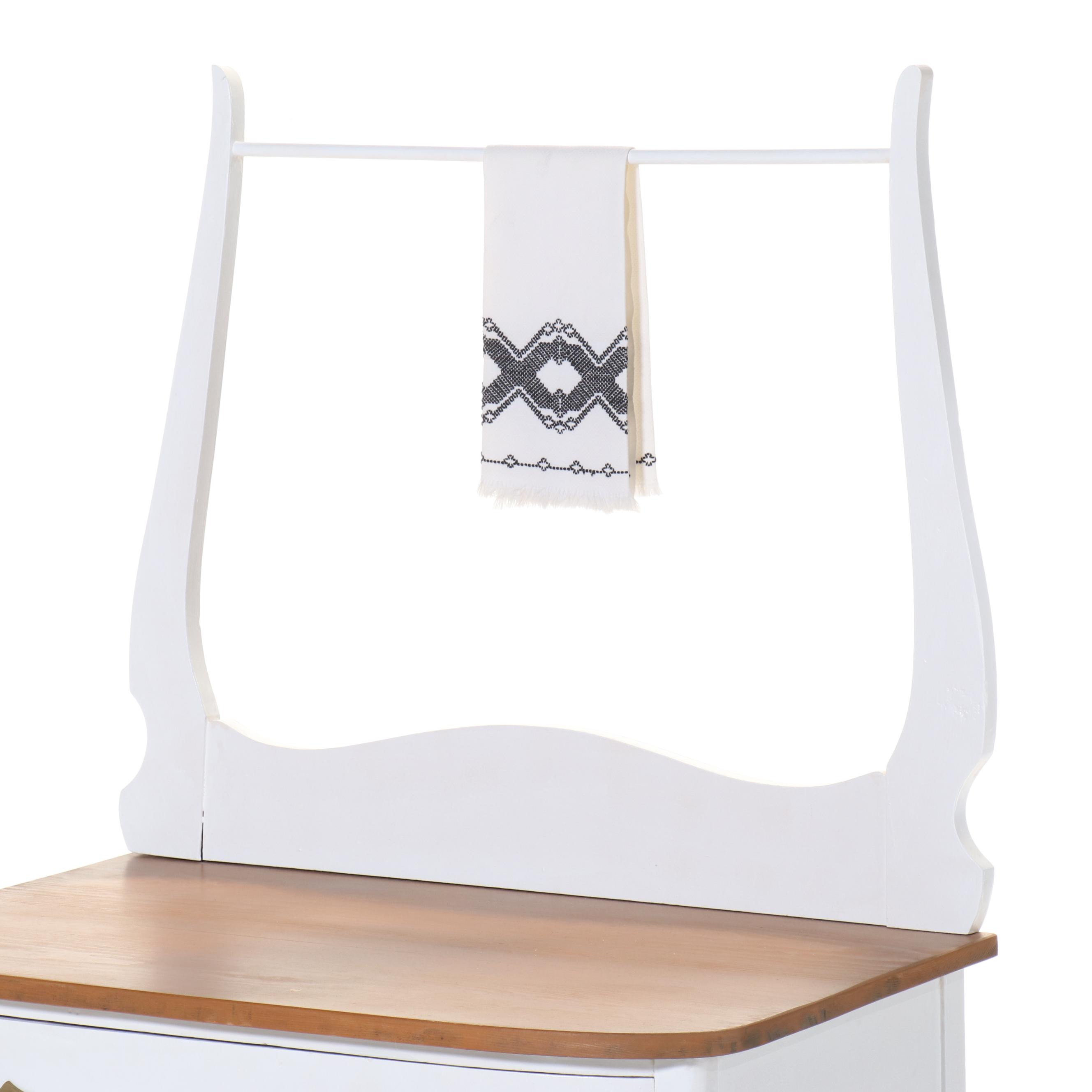 Early American Style Parcel-Painted Wood Washstand, Early 20th Century