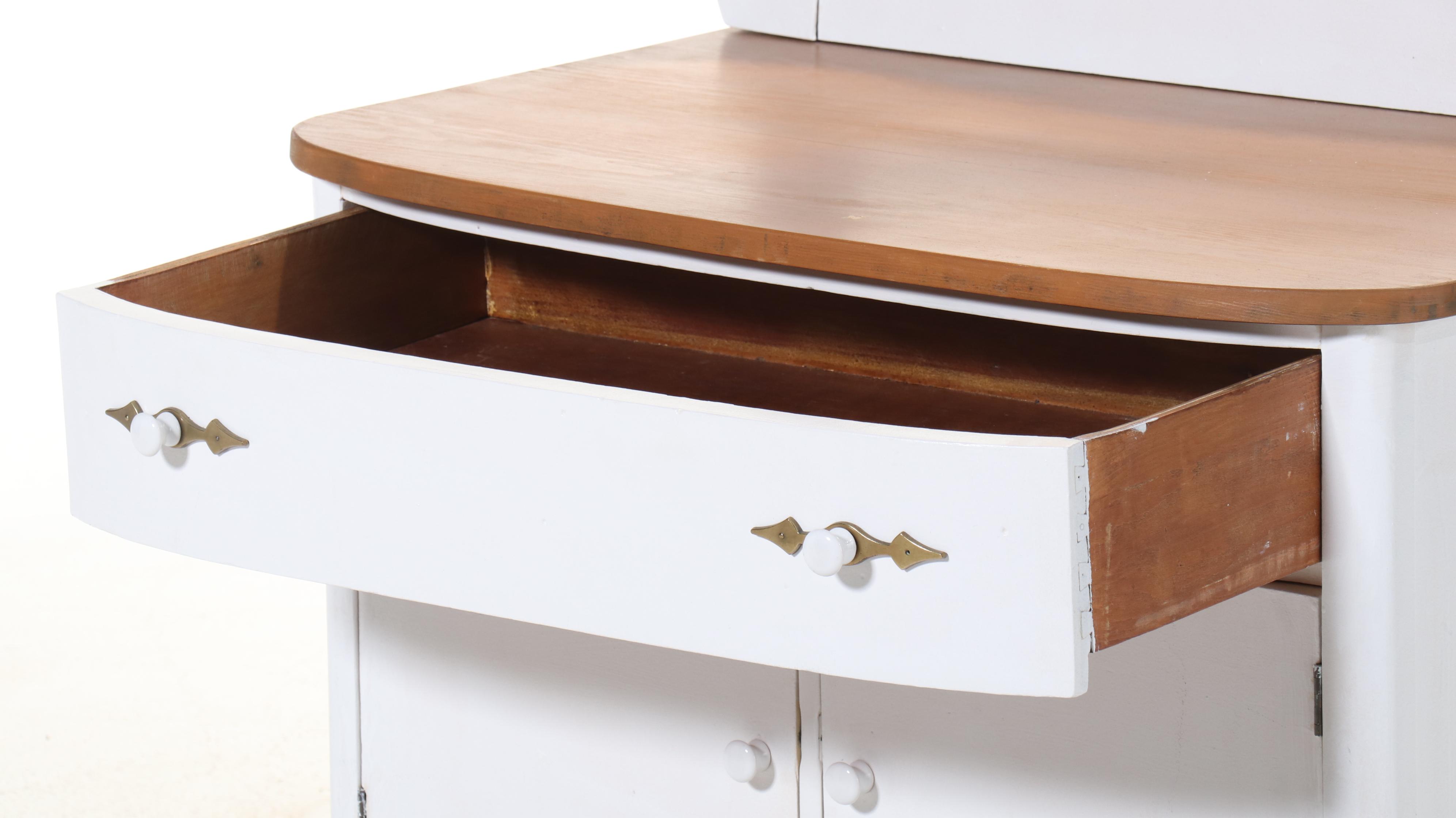 Early American Style Parcel-Painted Wood Washstand, Early 20th Century