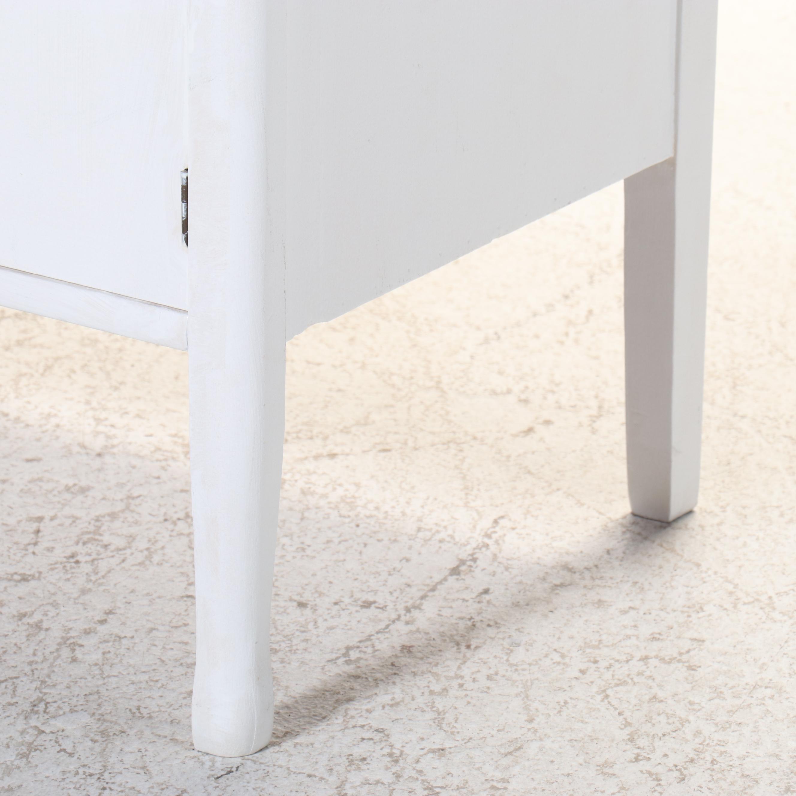 Early American Style Parcel-Painted Wood Washstand, Early 20th Century