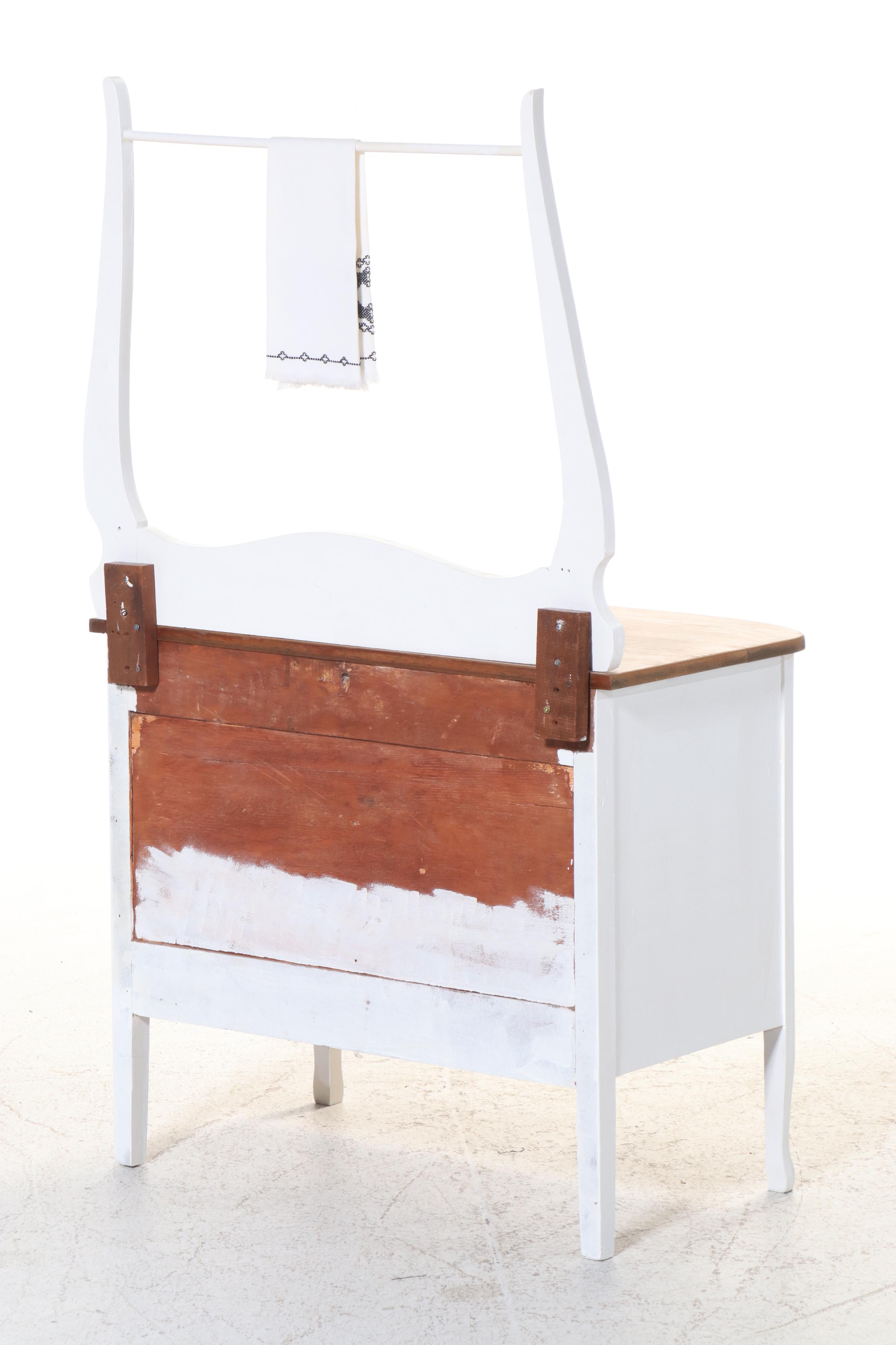 Early American Style Parcel-Painted Wood Washstand, Early 20th Century