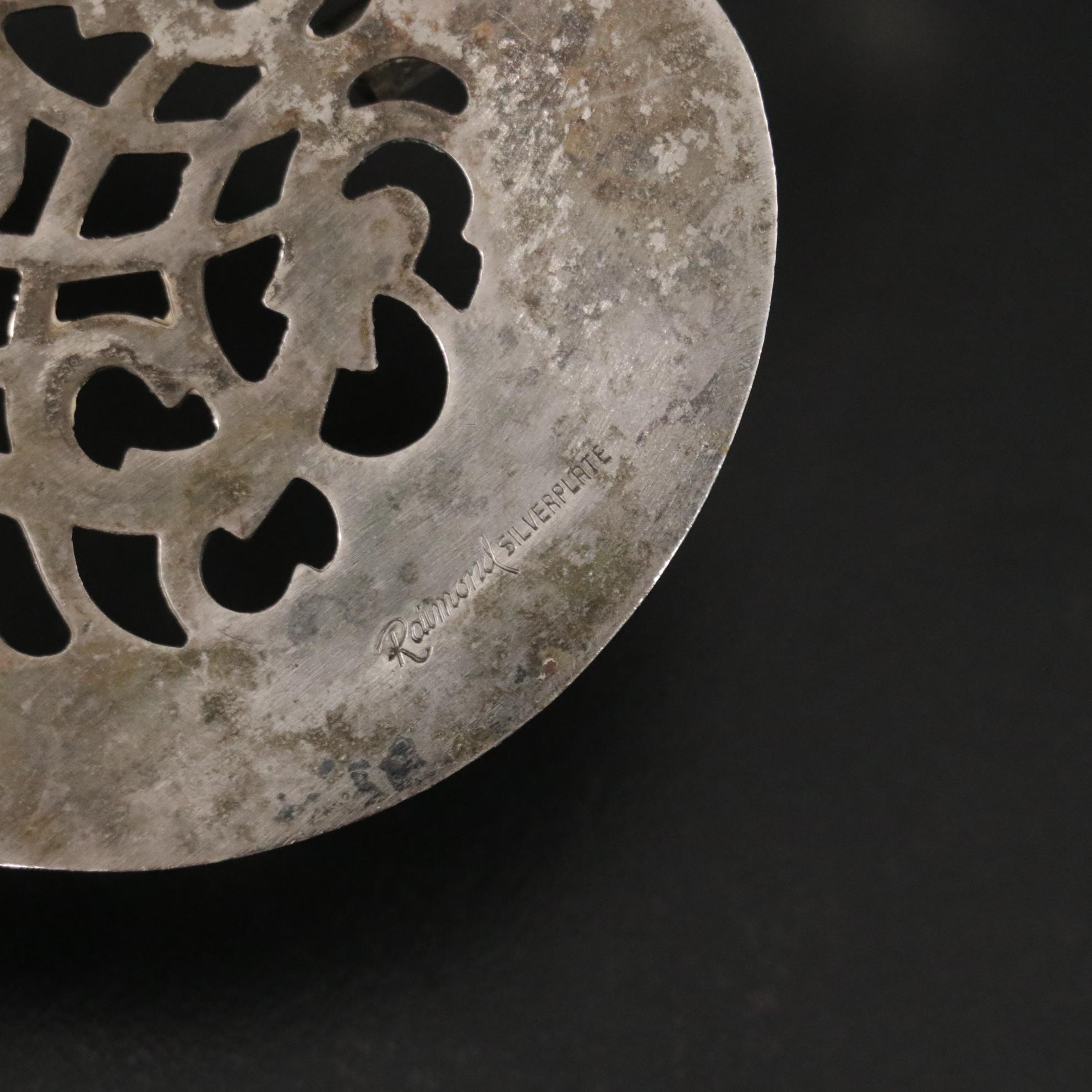 Corbell & Co. Silver Plate Goblets with Storage Case & Italian Pastry Server