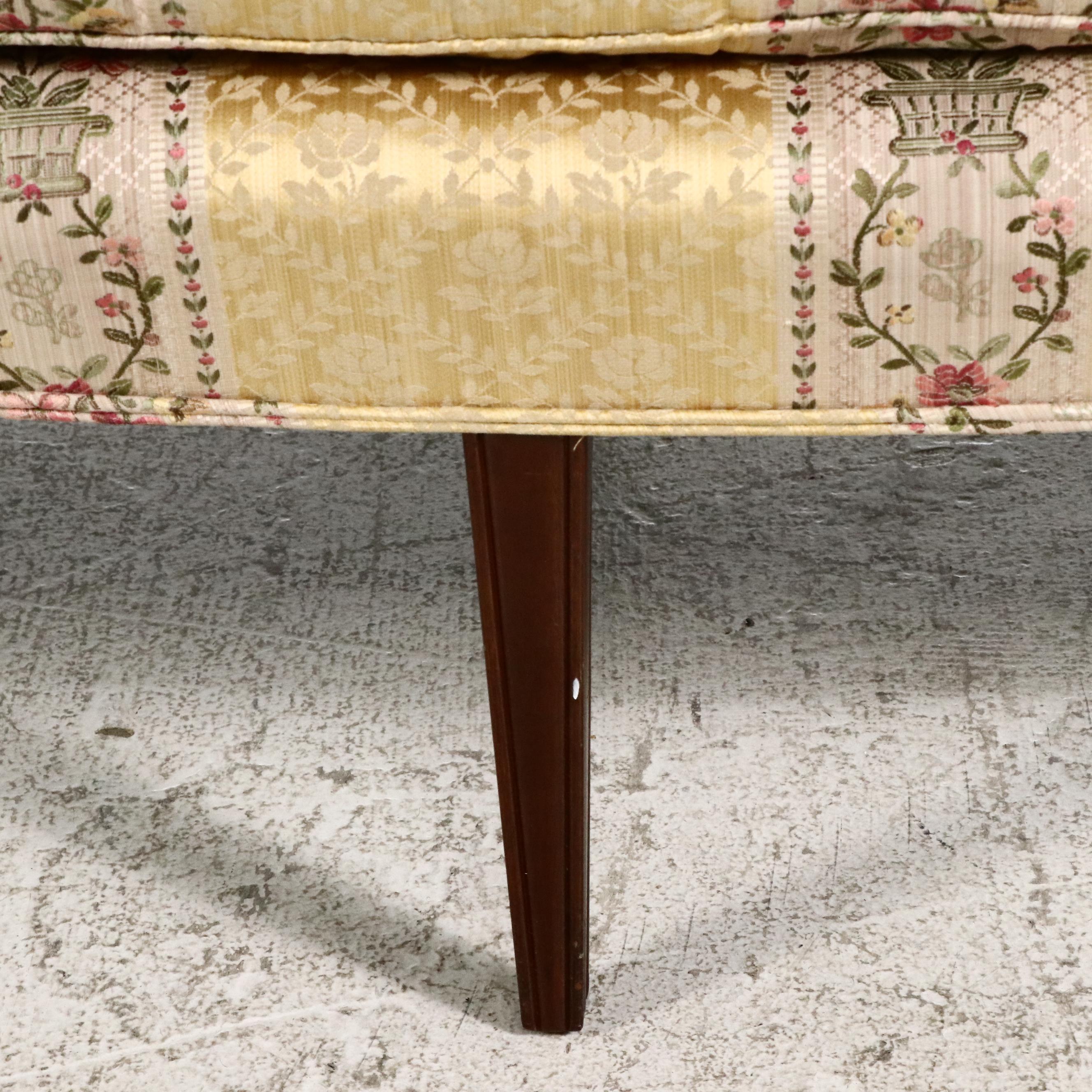 Biggs Manufacturing Co. Hepplewhite Style Upholstered Sofa, 20th Century