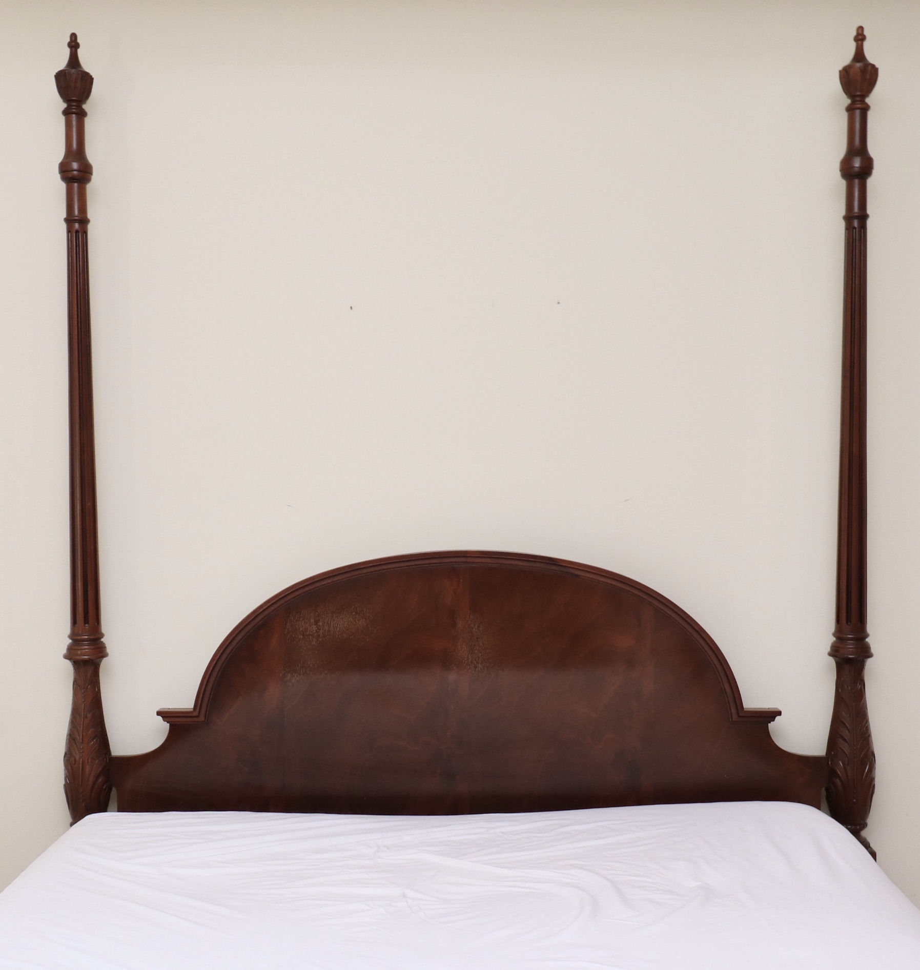 Ethan Allen Four-Poster Mahogany Queen Bed and Ethan Allen Bedding