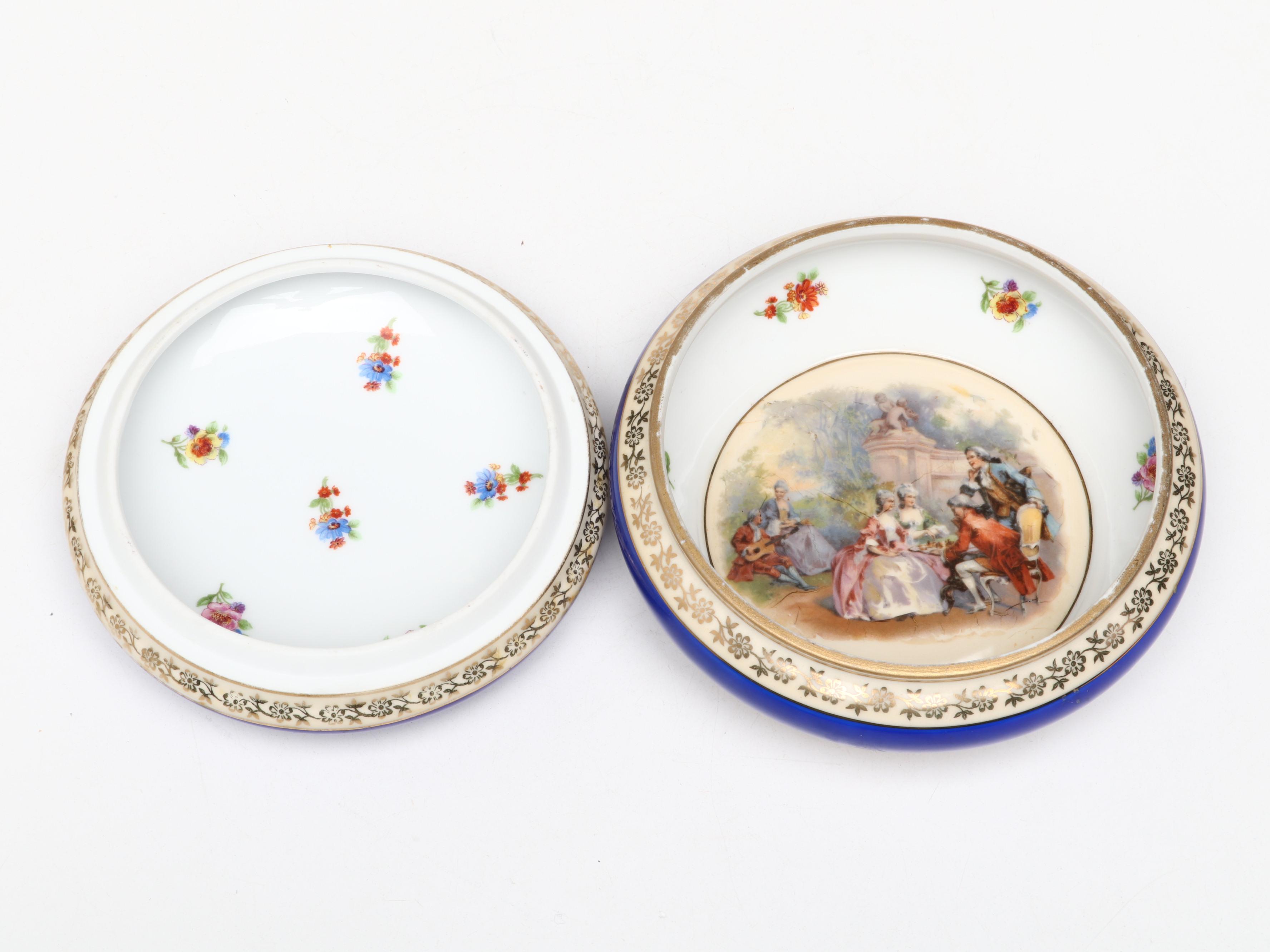 Friedrich Simon Porcelain with Other Pâte-Sur-Pâte Lidded Boxes